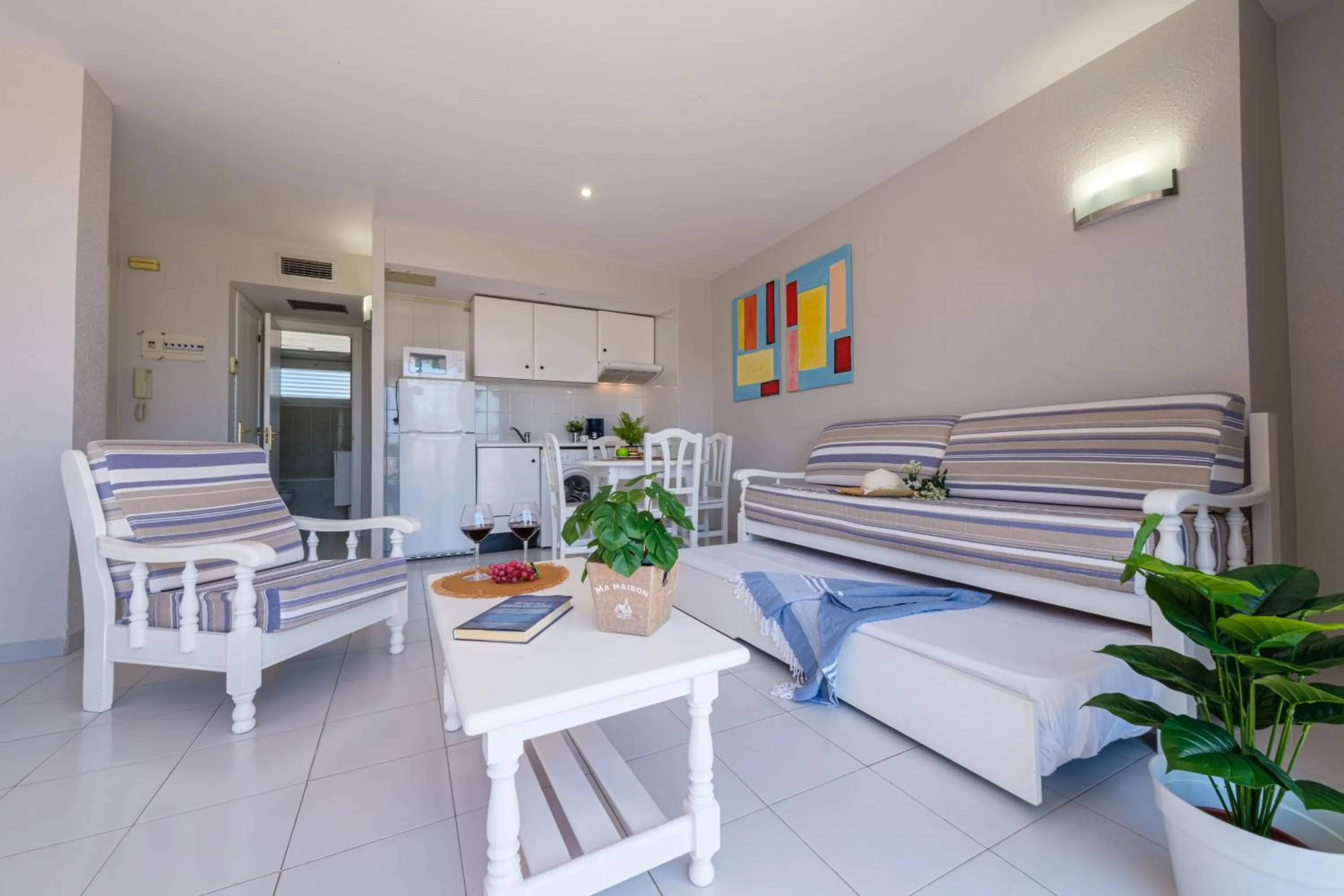 Dining area in Apartamentos Estival Park