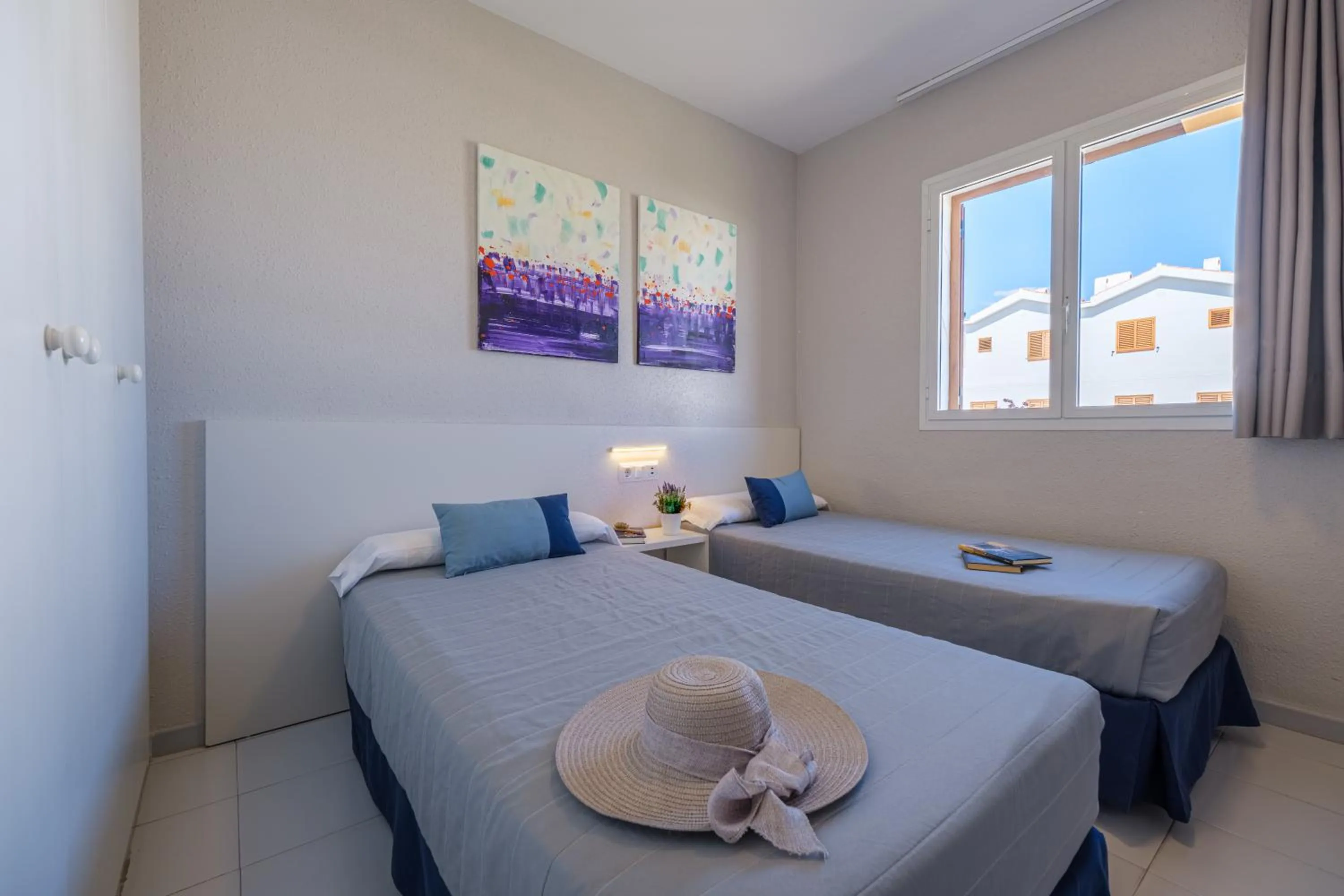 Bedroom, Bed in Apartamentos Estival Park