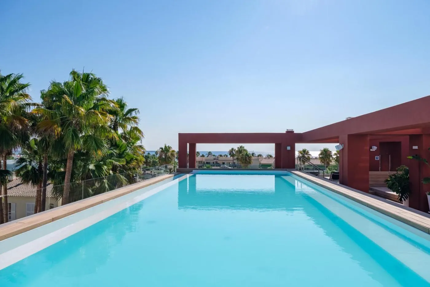 Swimming pool in Apartamentos Estival Park
