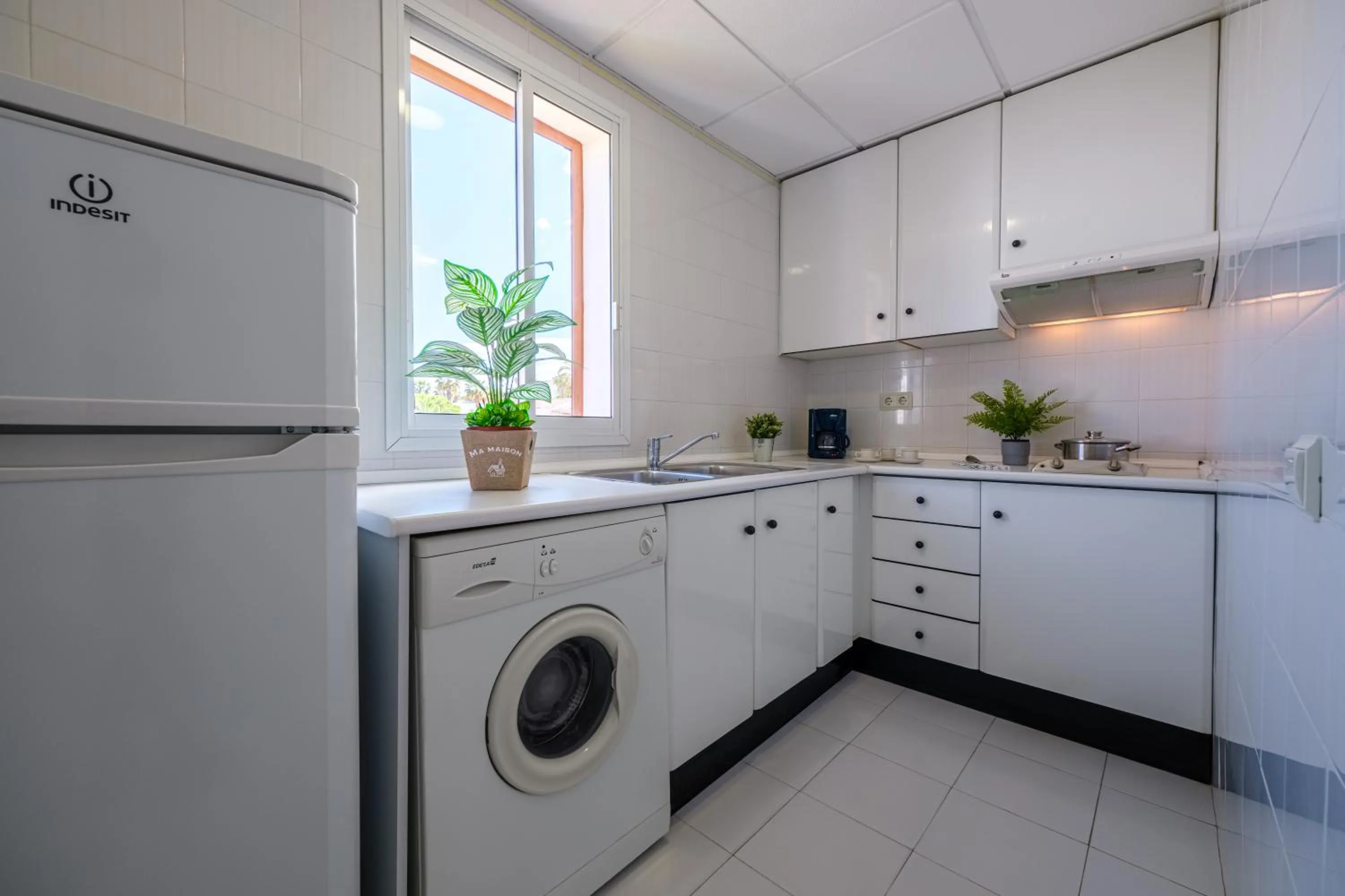 Meals in Apartamentos Estival Park