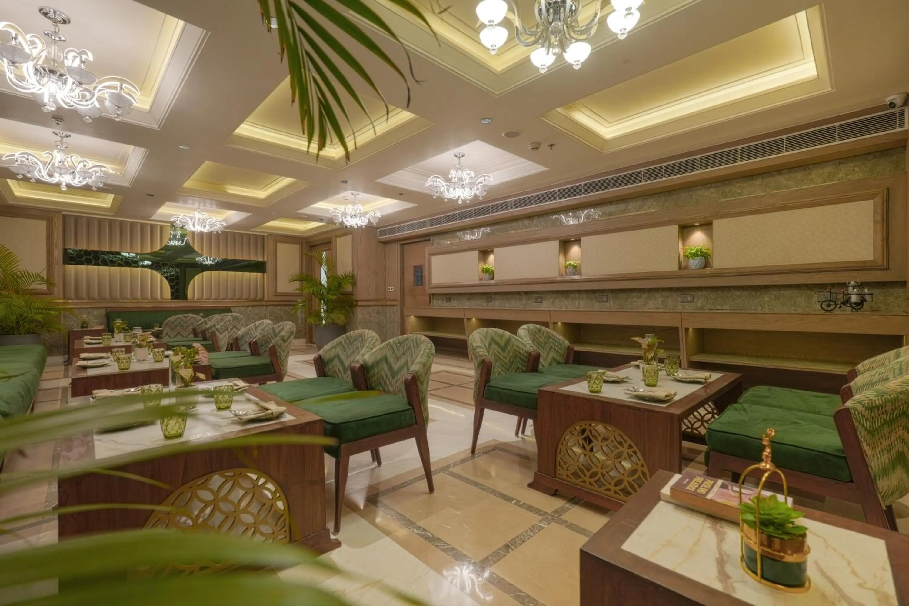 Restaurant/places to eat in BluSalzz Residence Amritsar