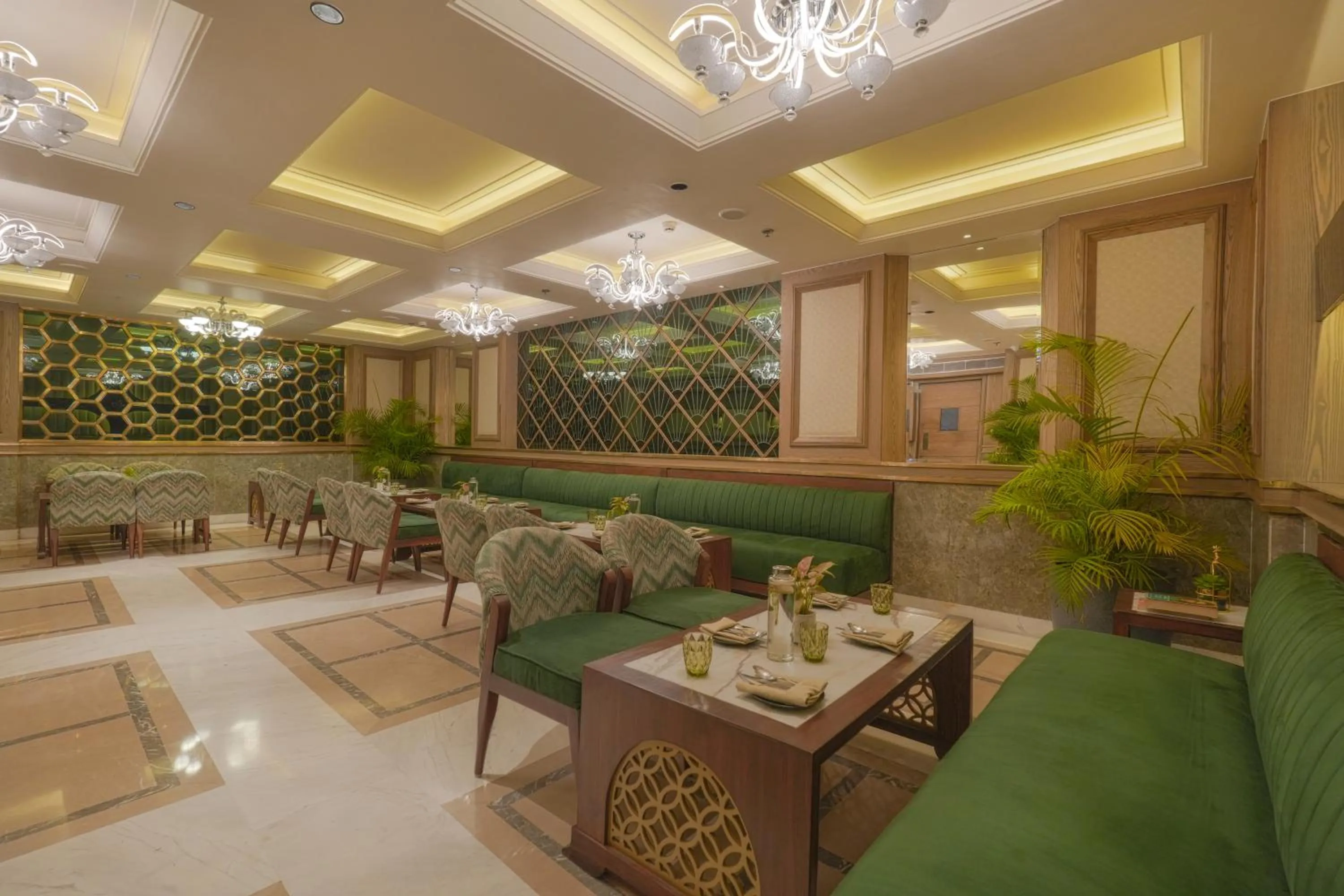 Restaurant/places to eat in BluSalzz Residence Amritsar