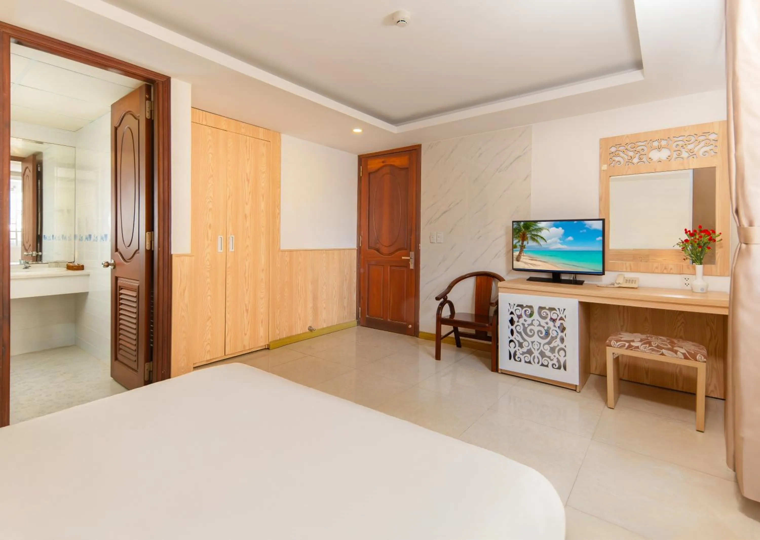 Bed in Nang Vang Hotel Nha Trang