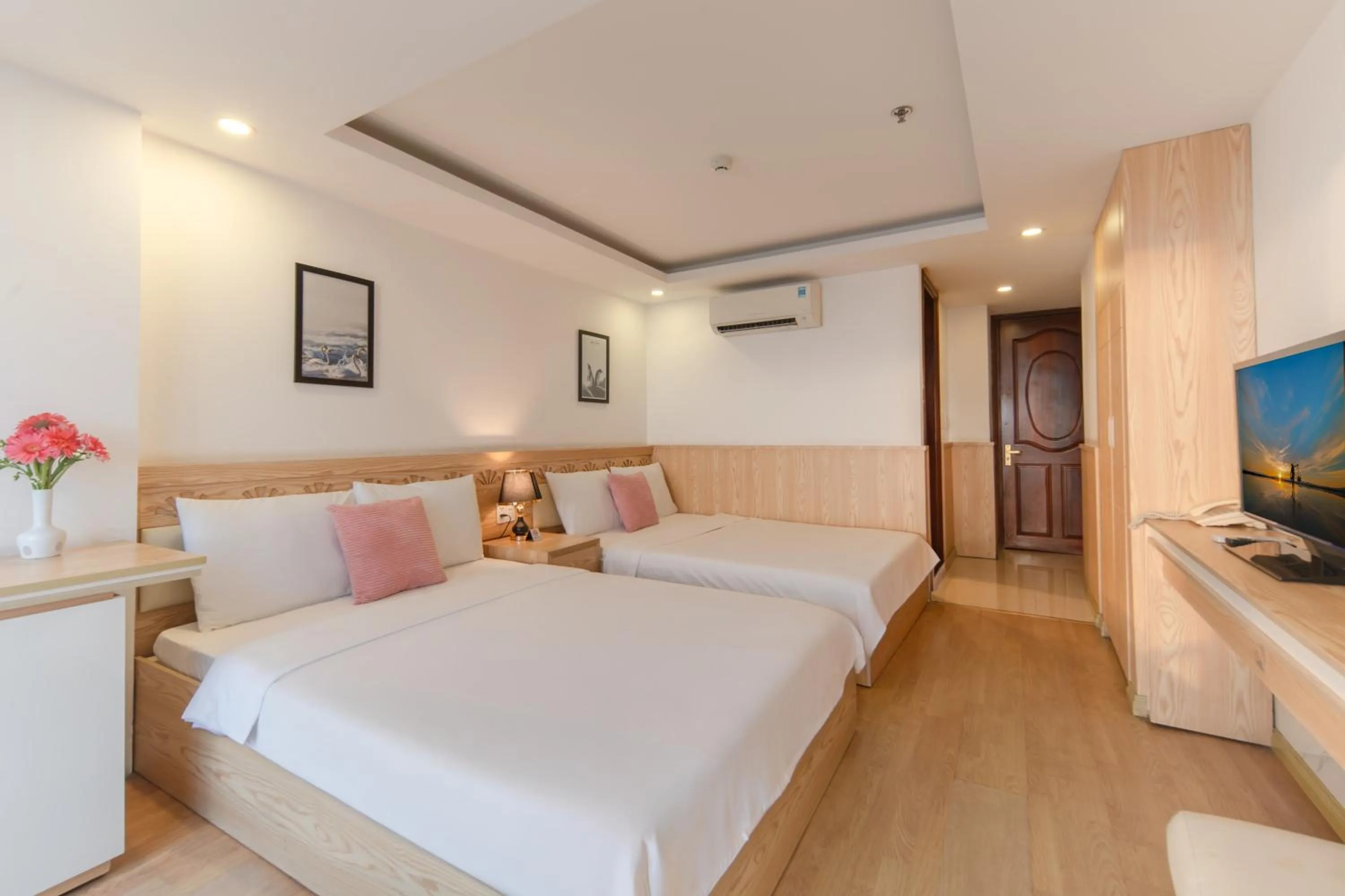 Bed in Nang Vang Hotel Nha Trang