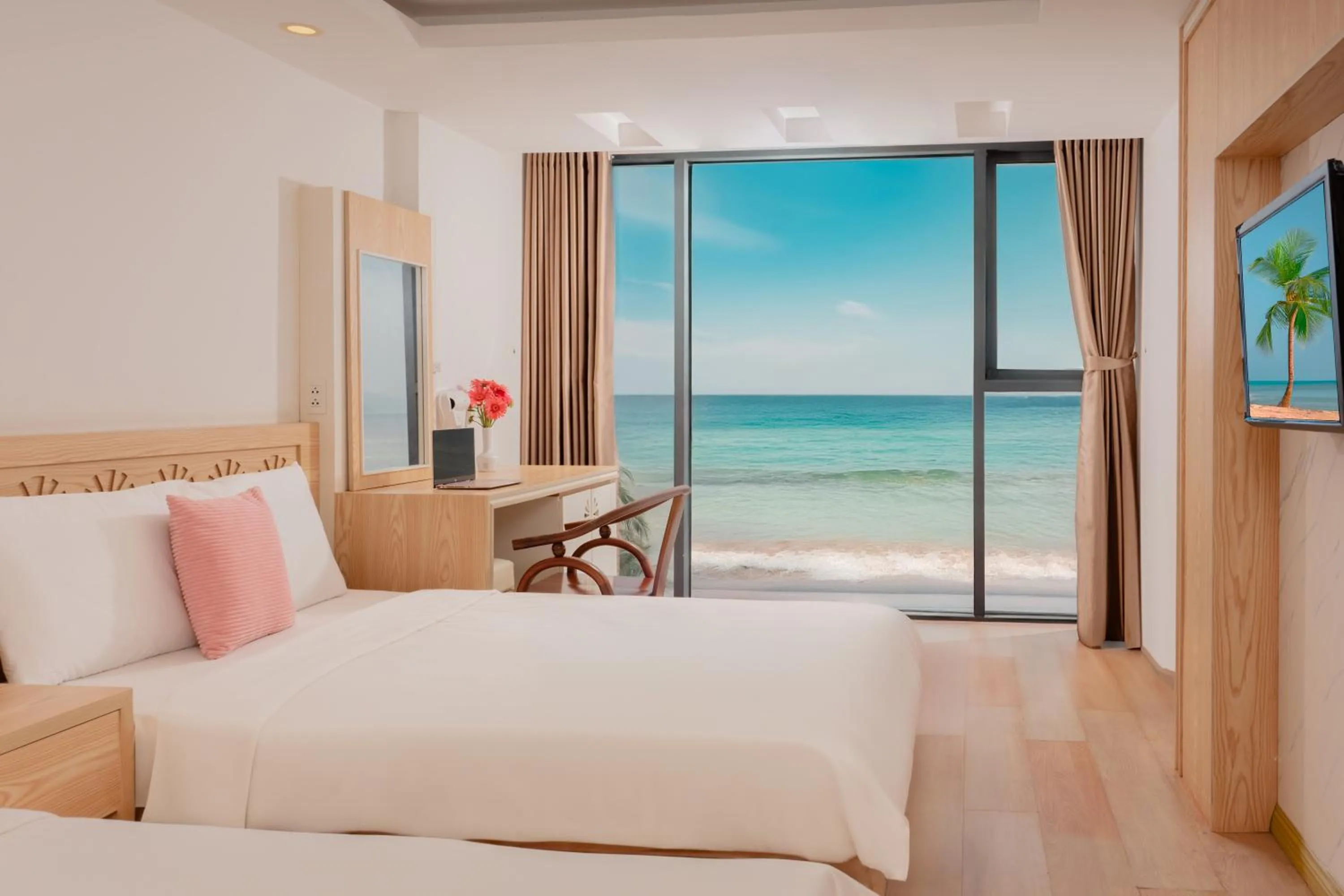 Photo of the whole room, Bed in Nang Vang Hotel Nha Trang