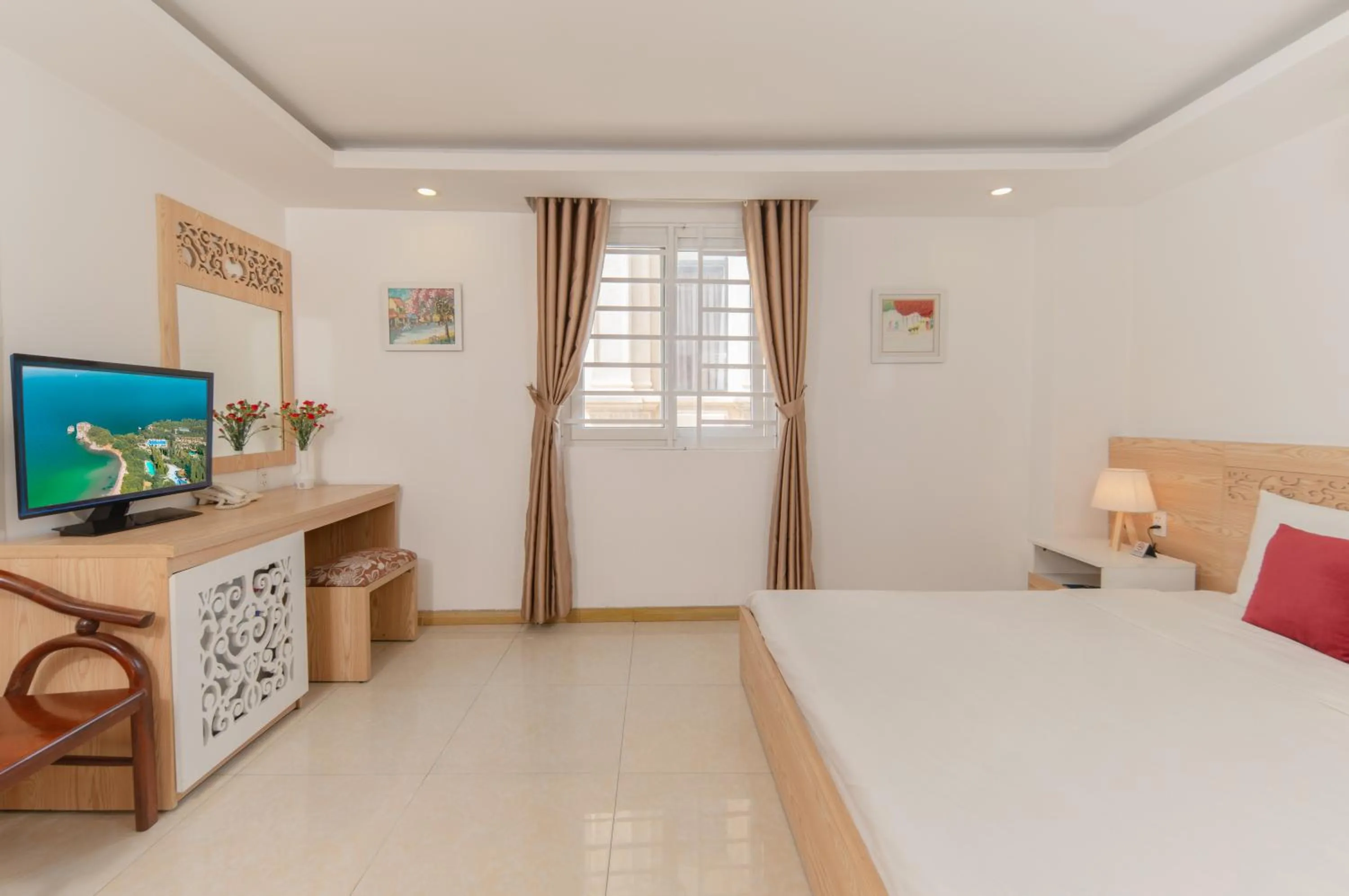 Bed in Nang Vang Hotel Nha Trang