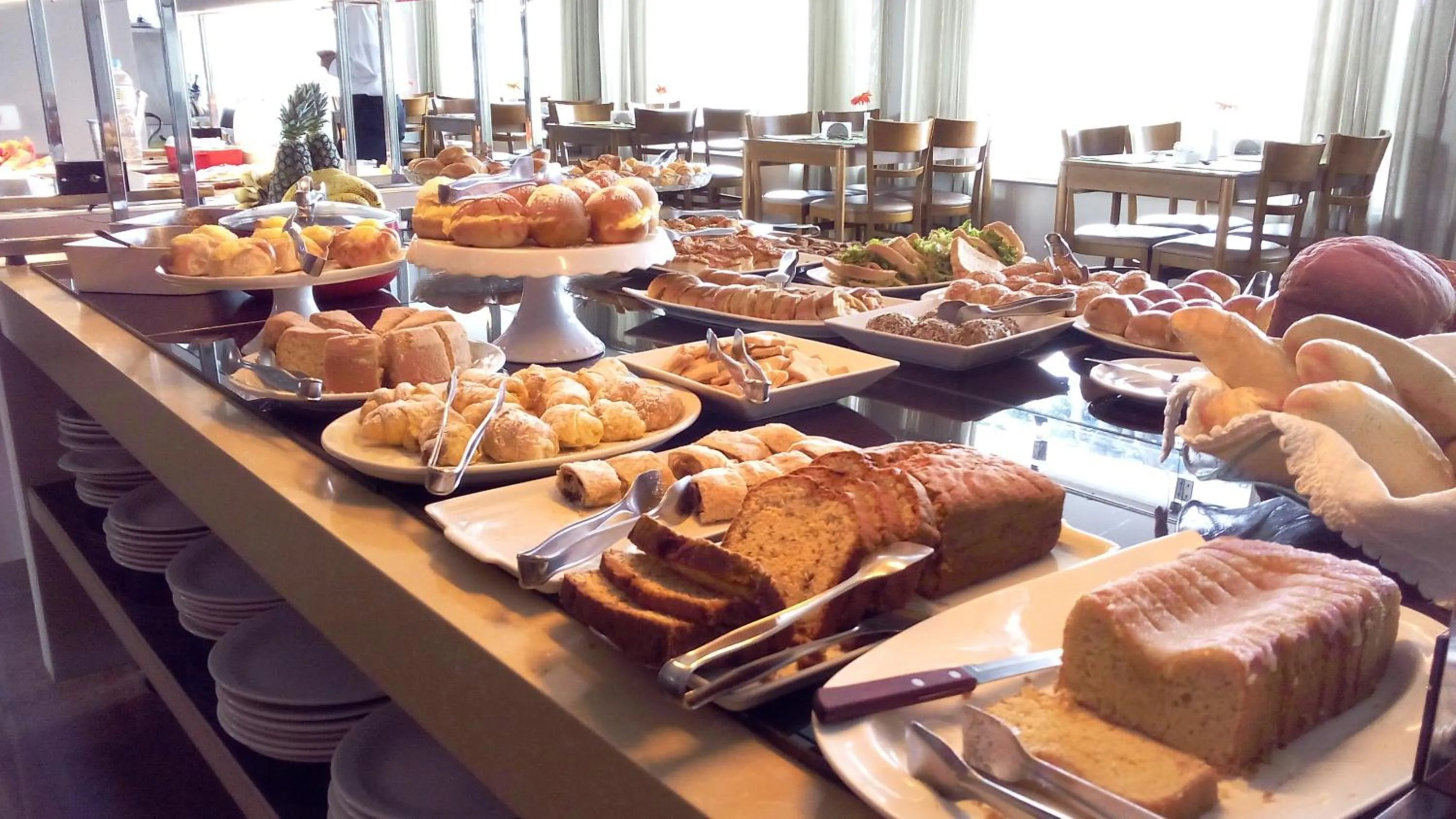 Buffet breakfast in San Michel Palace Hotel