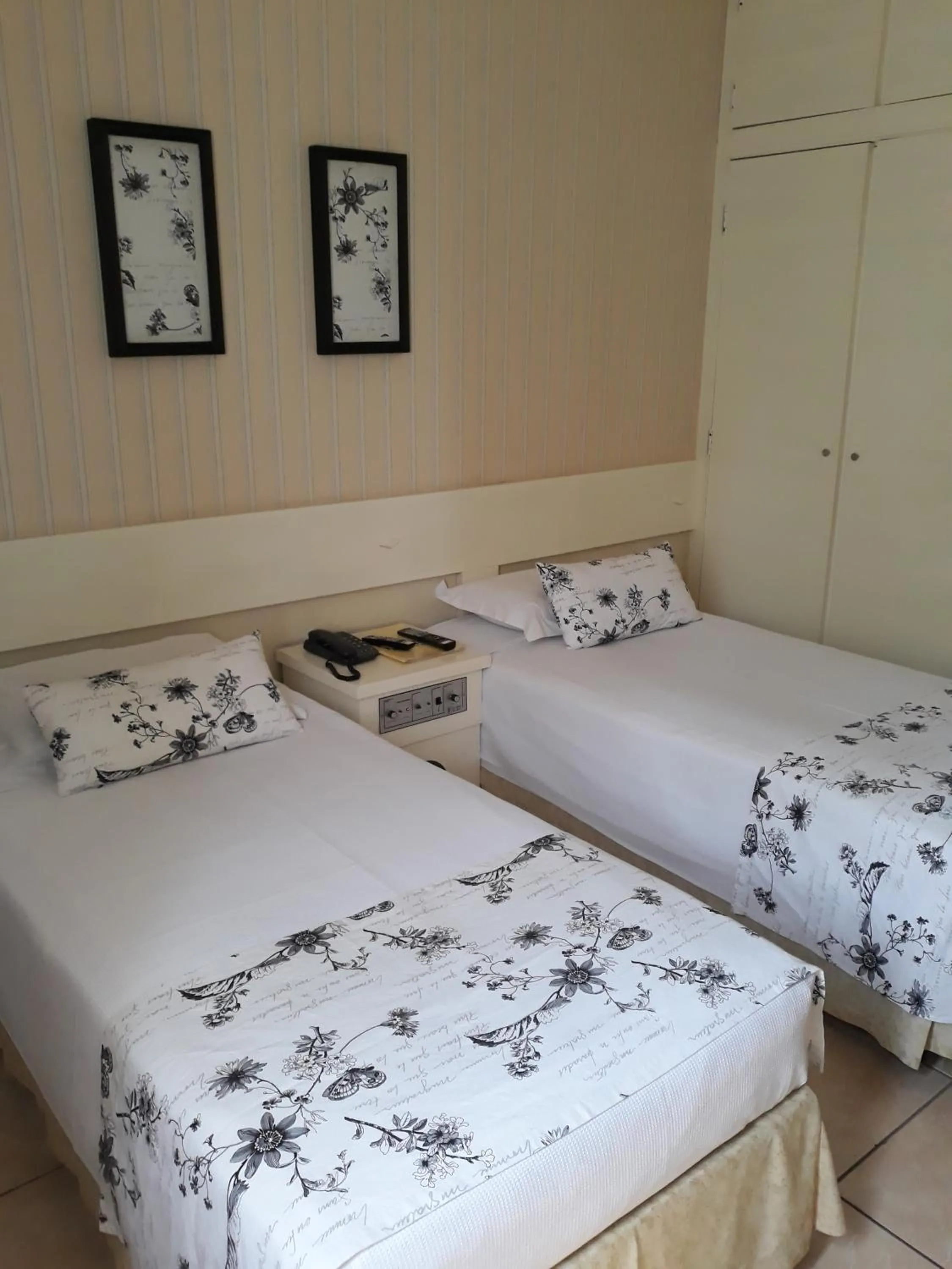 Bed in San Michel Palace Hotel