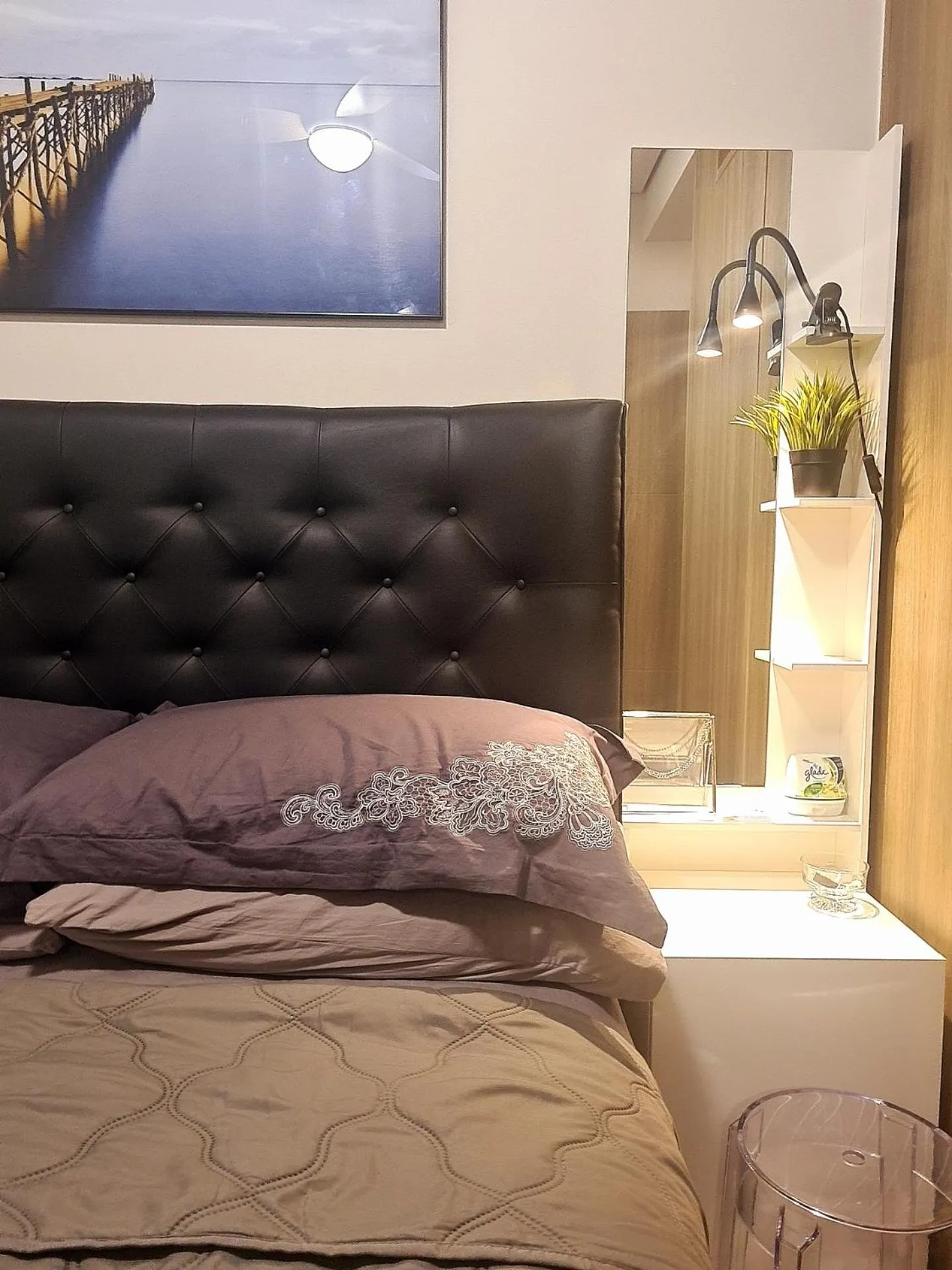 Bed in Cozy Penthouse 2BR Suite w Balcony - Amazing Manila Bay View and City Skyline near MOA