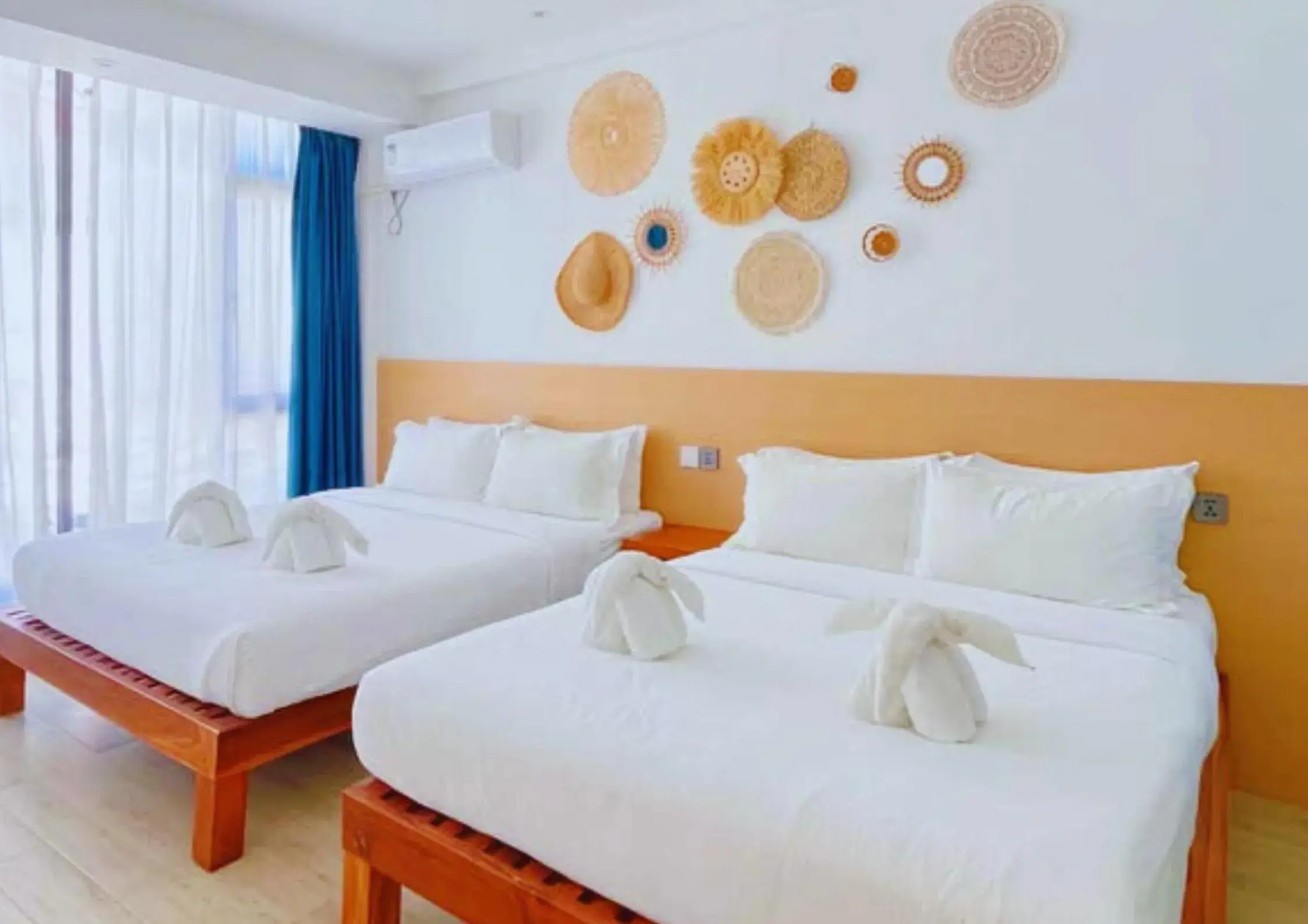 Deluxe Queen Room with Two Queen Beds in Fun Hotel Deluxe Queen Room with Two Queen Beds in Fun Hotel