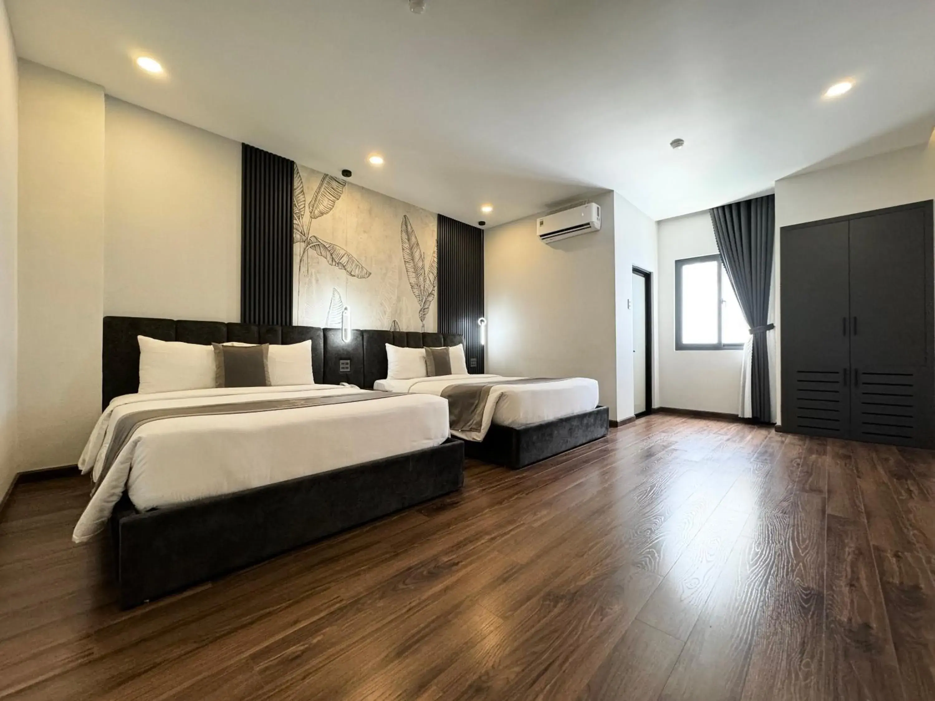 Deluxe Triple Room - single occupancy in LION 10 HOTEL Deluxe Triple Room - single occupancy in LION 10 HOTEL