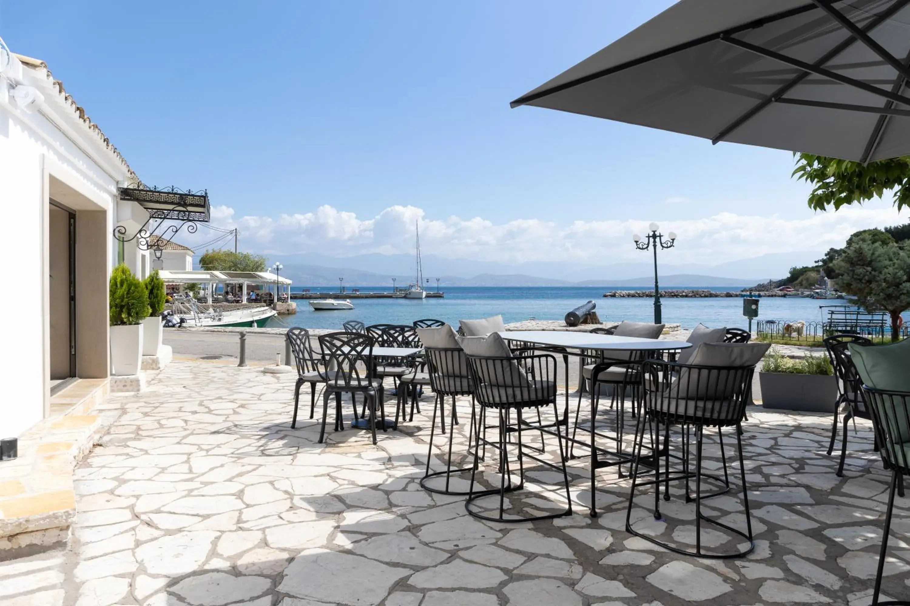 Restaurant/places to eat in Melina Bay Boutique Hotel Restaurant/places to eat in Melina Bay Boutique Hotel