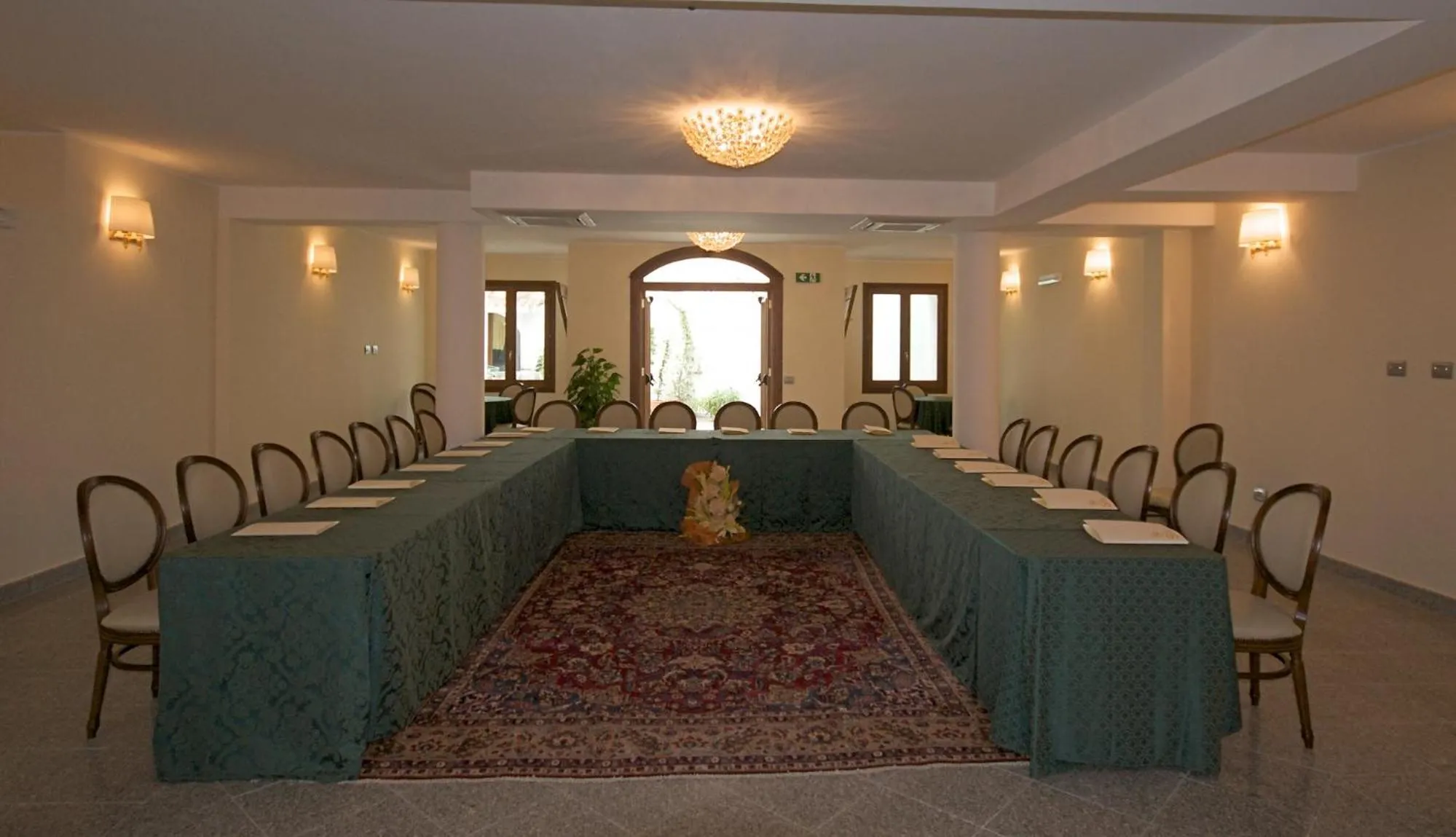 Meeting/conference room in Hotel Hieracon