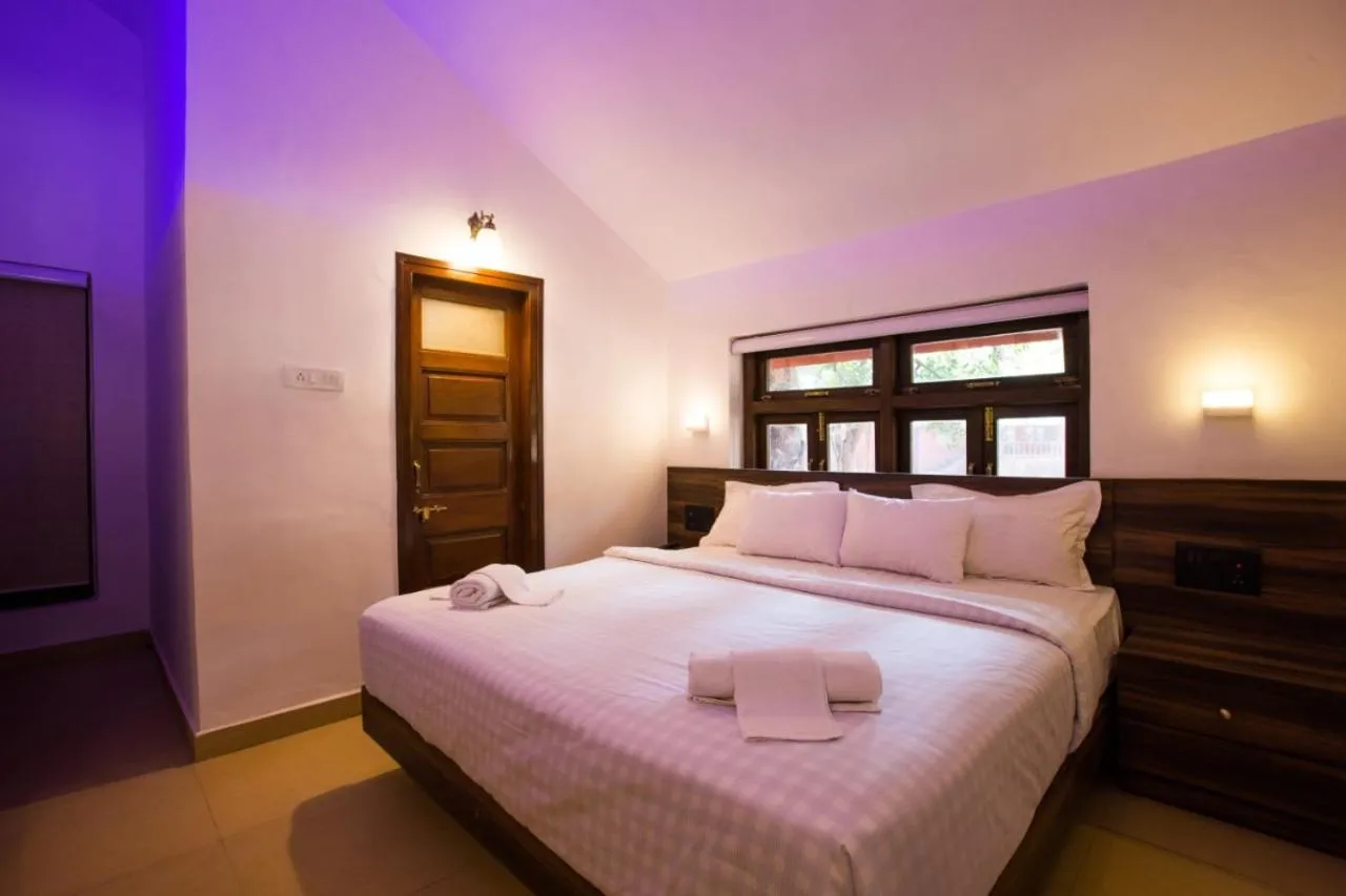 Bed in matheran Green field Resorts