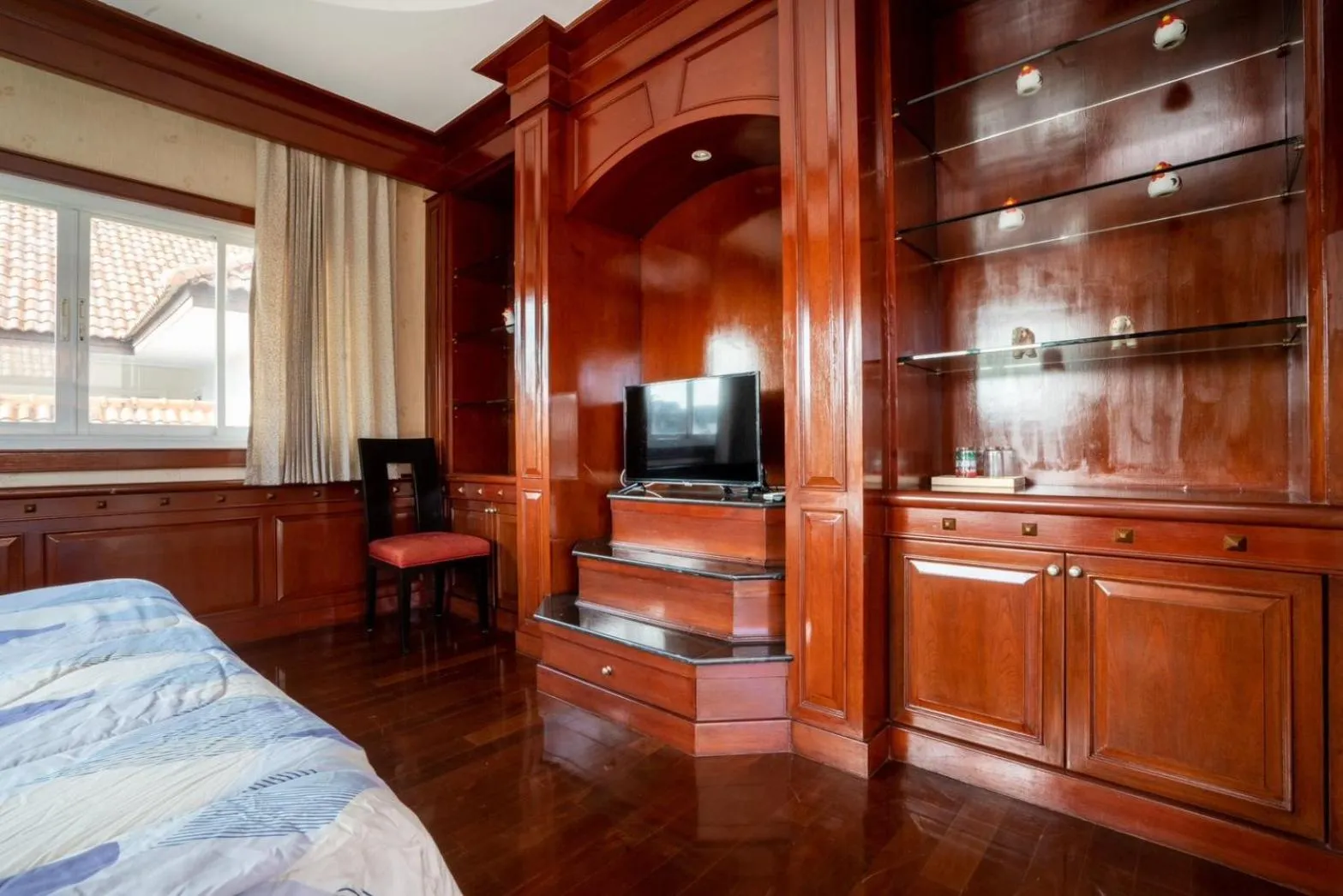 Bed in Orchid Pool Villa Phuket - SHA Extra Plus & Warm pool