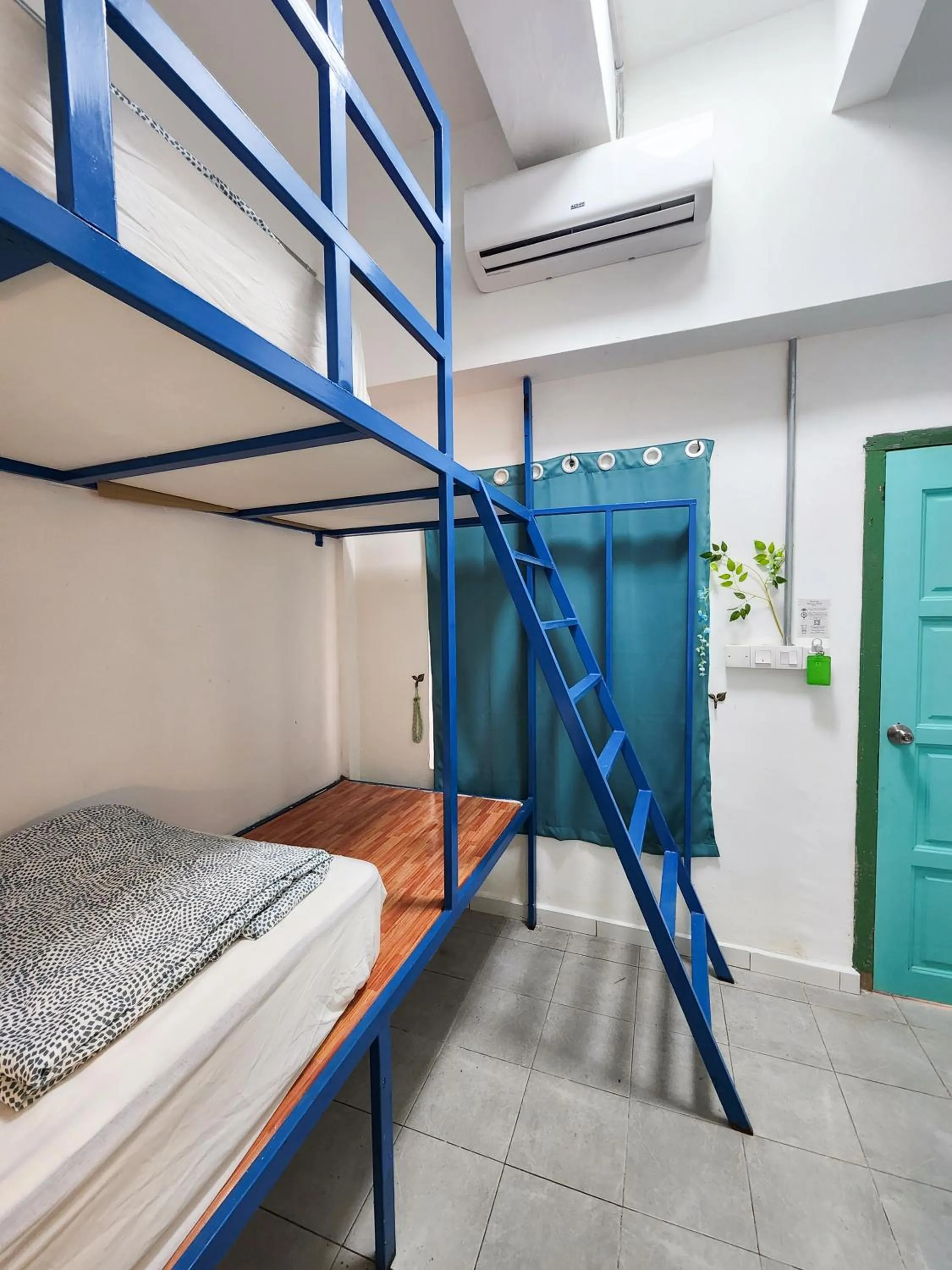 Bed in Bestow Boutique Hotel