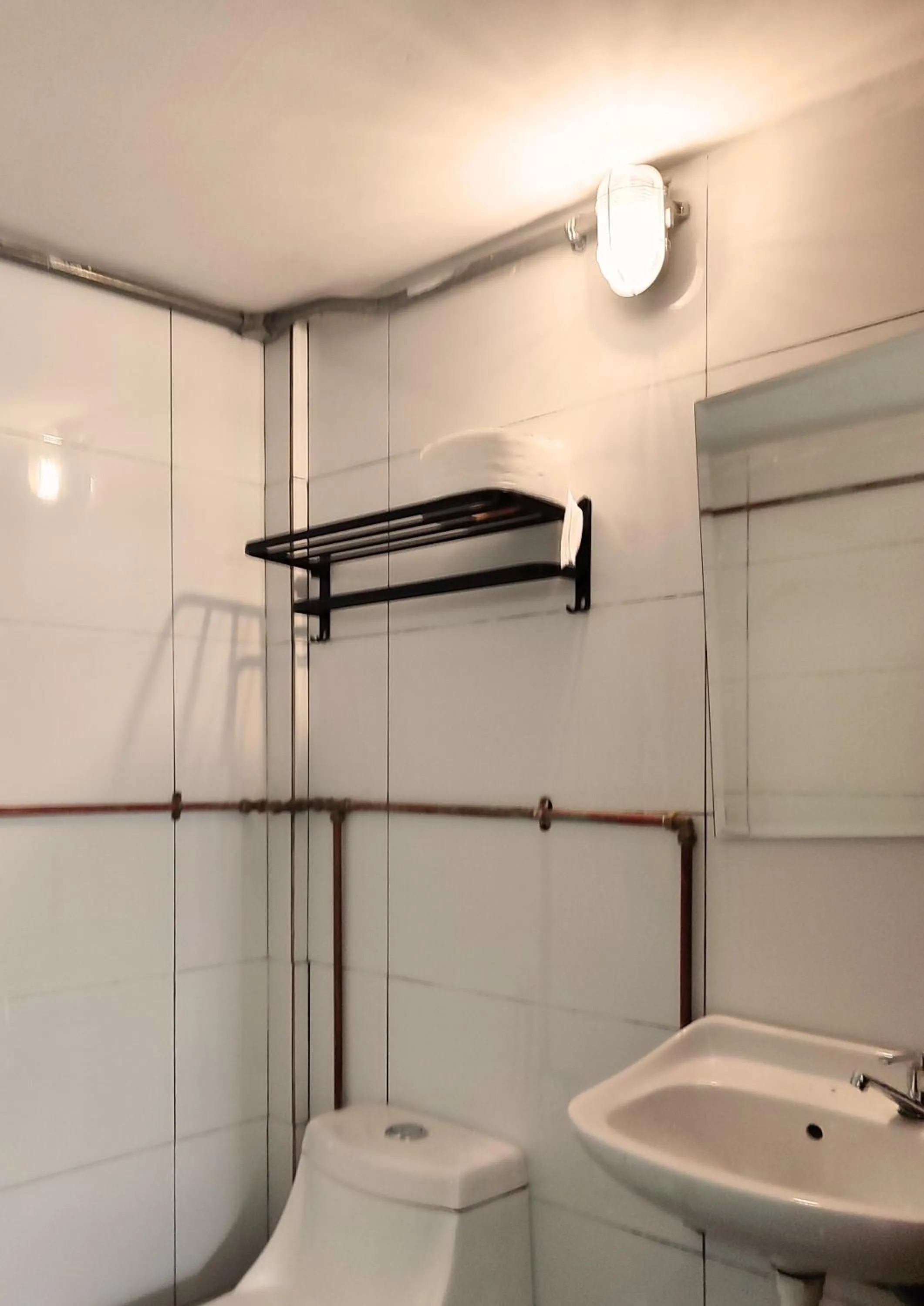 Shower in Bestow Boutique Hotel