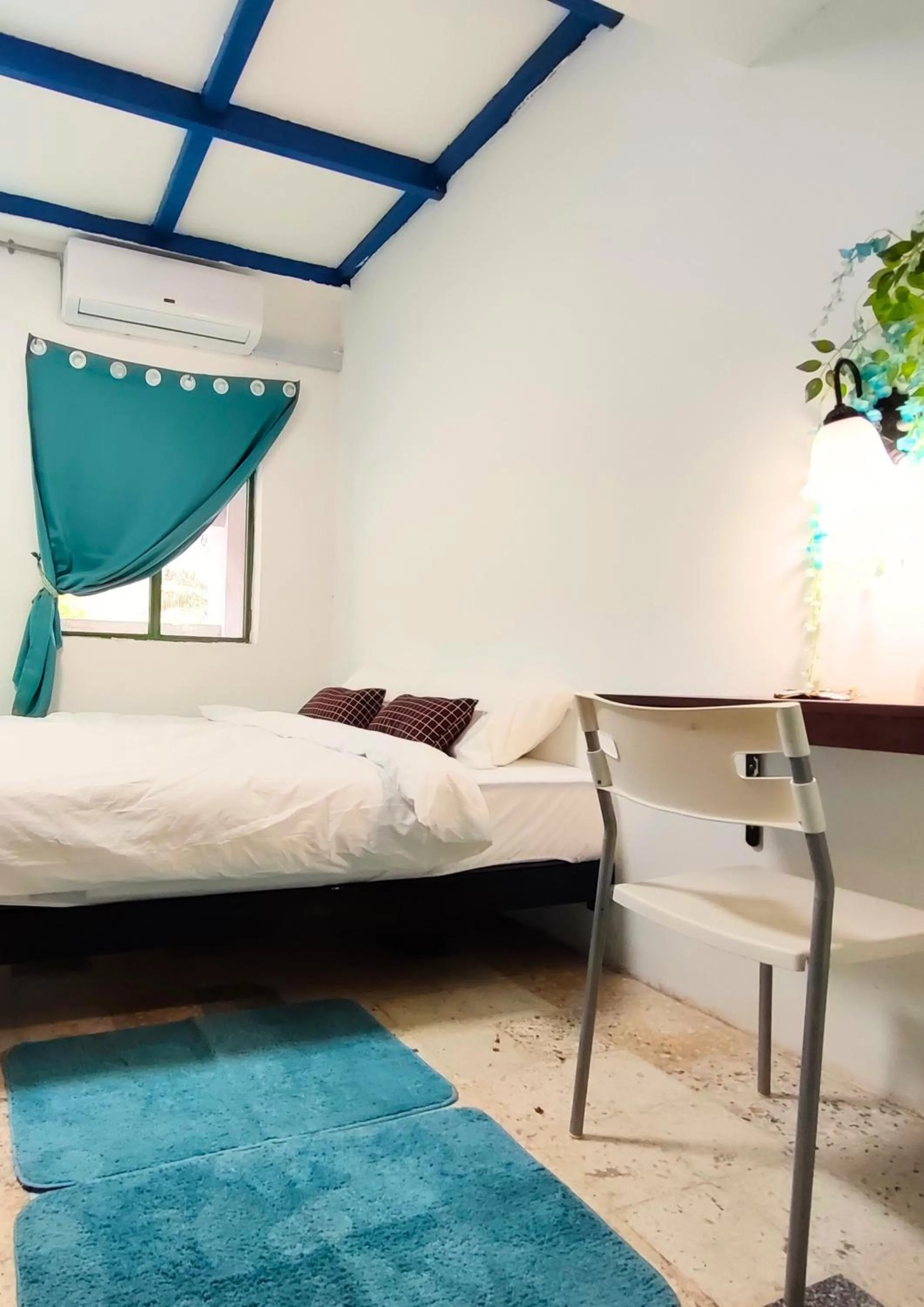 Bed in Bestow Boutique Hotel