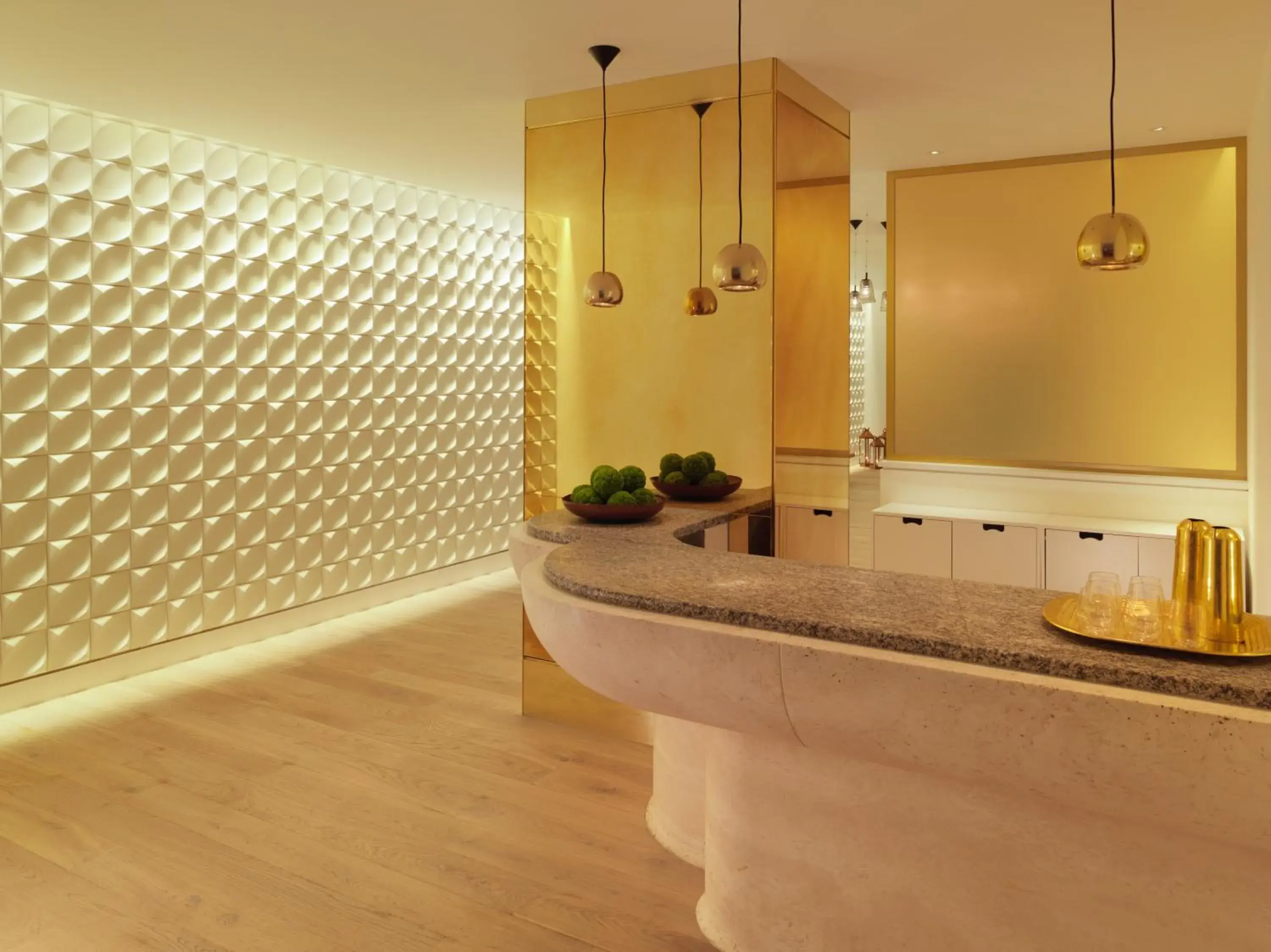 Spa and wellness centre/facilities in Sea Containers London Spa and wellness centre/facilities in Sea Containers London