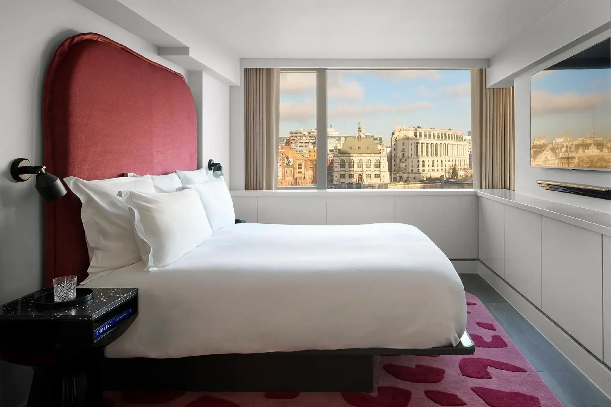 Bed in Sea Containers London Bed in Sea Containers London