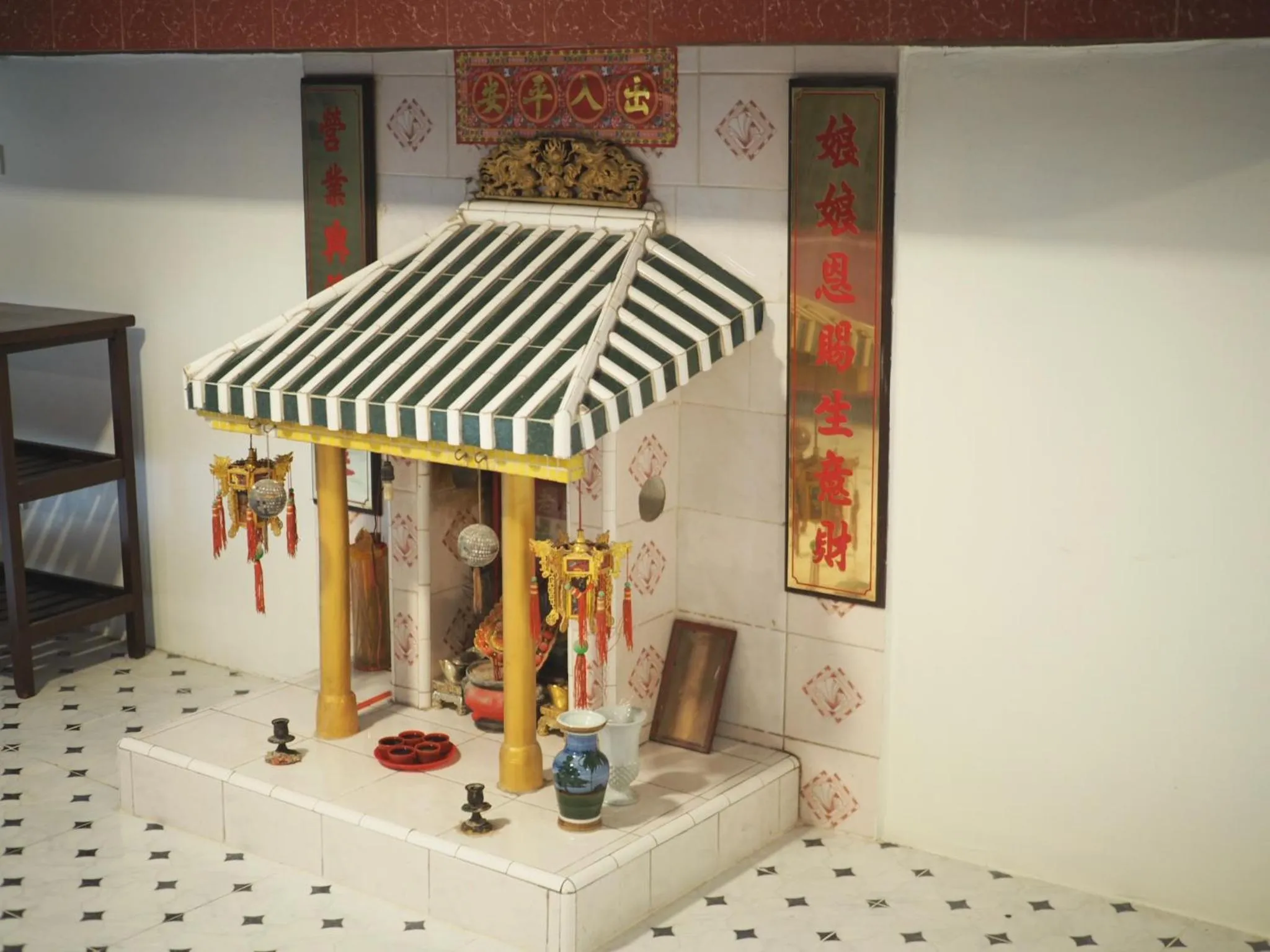 Property building in Krung Tone Hostel