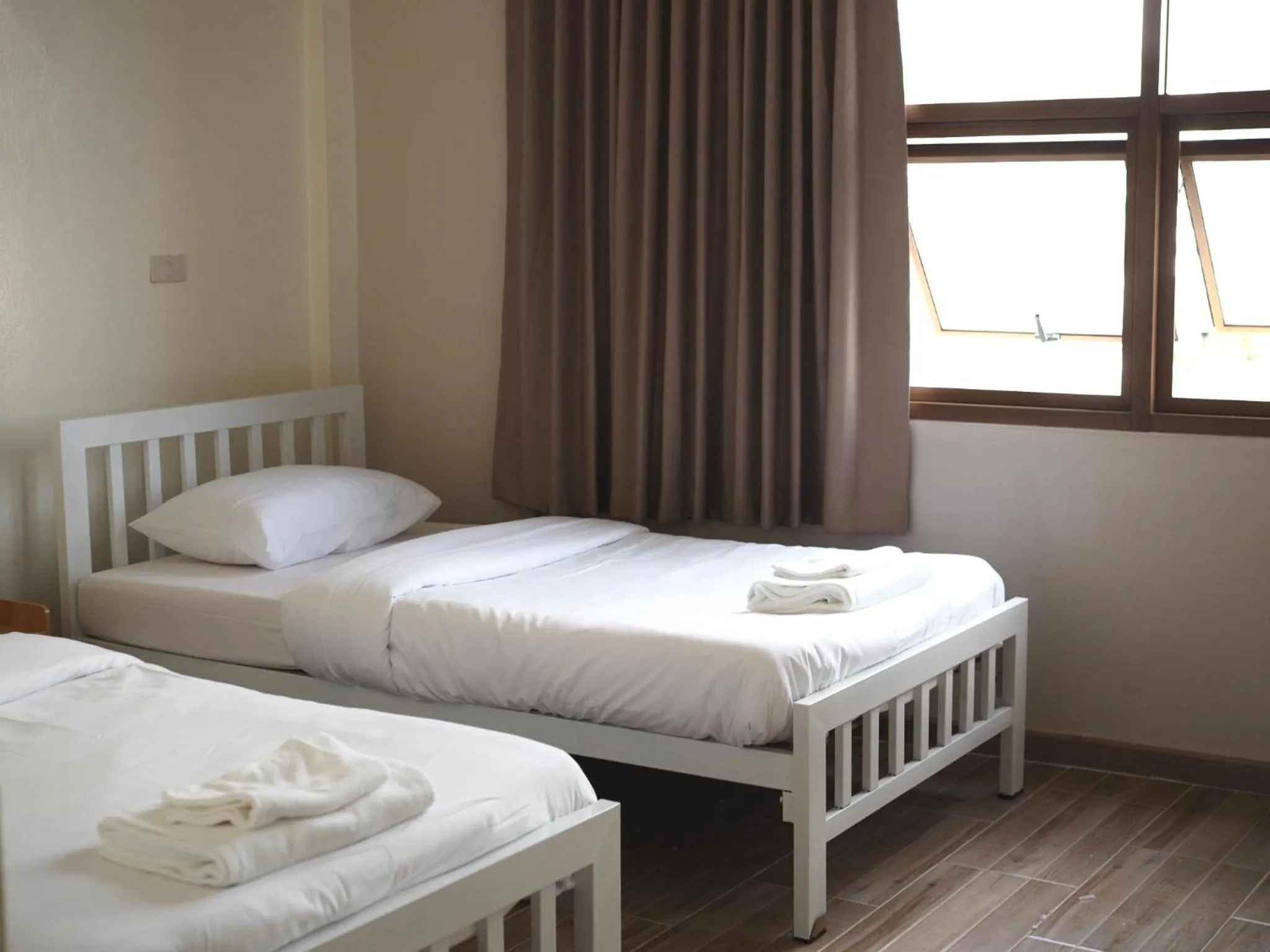 Bedroom, Bed in Krung Tone Hostel