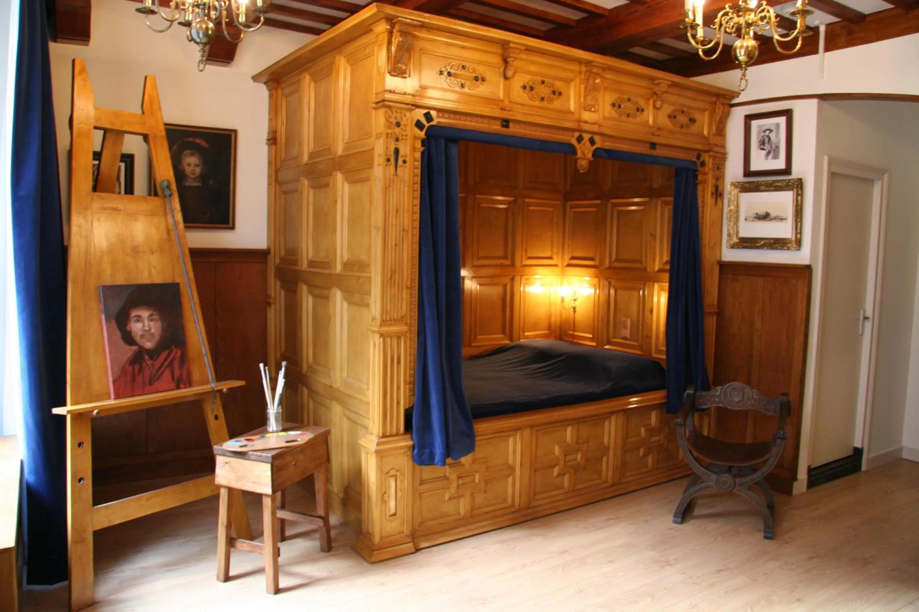 Photo of the whole room in City Hotel Nieuw Minerva Leiden