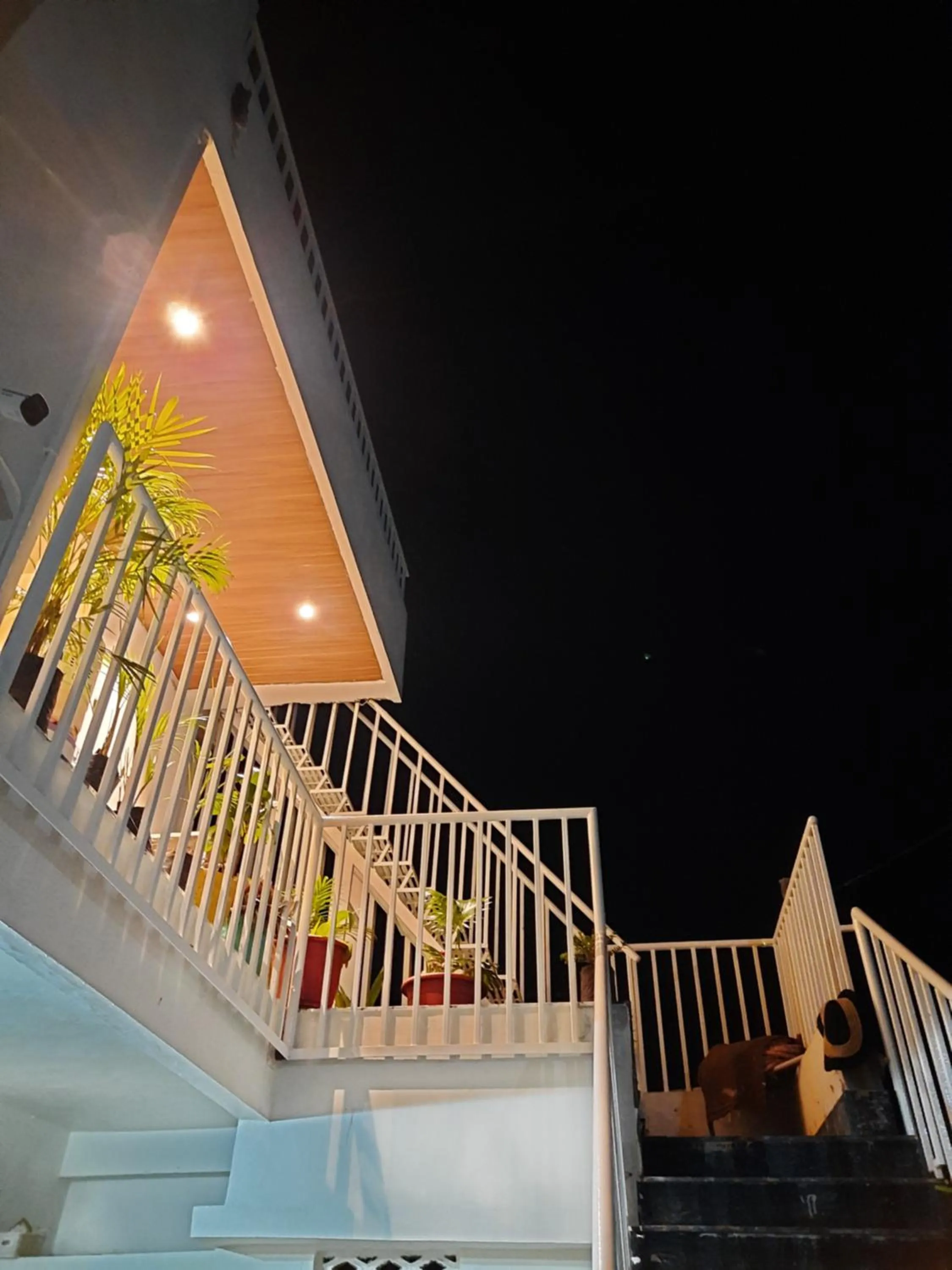 Night in Shriguru Guest House Akkalkot