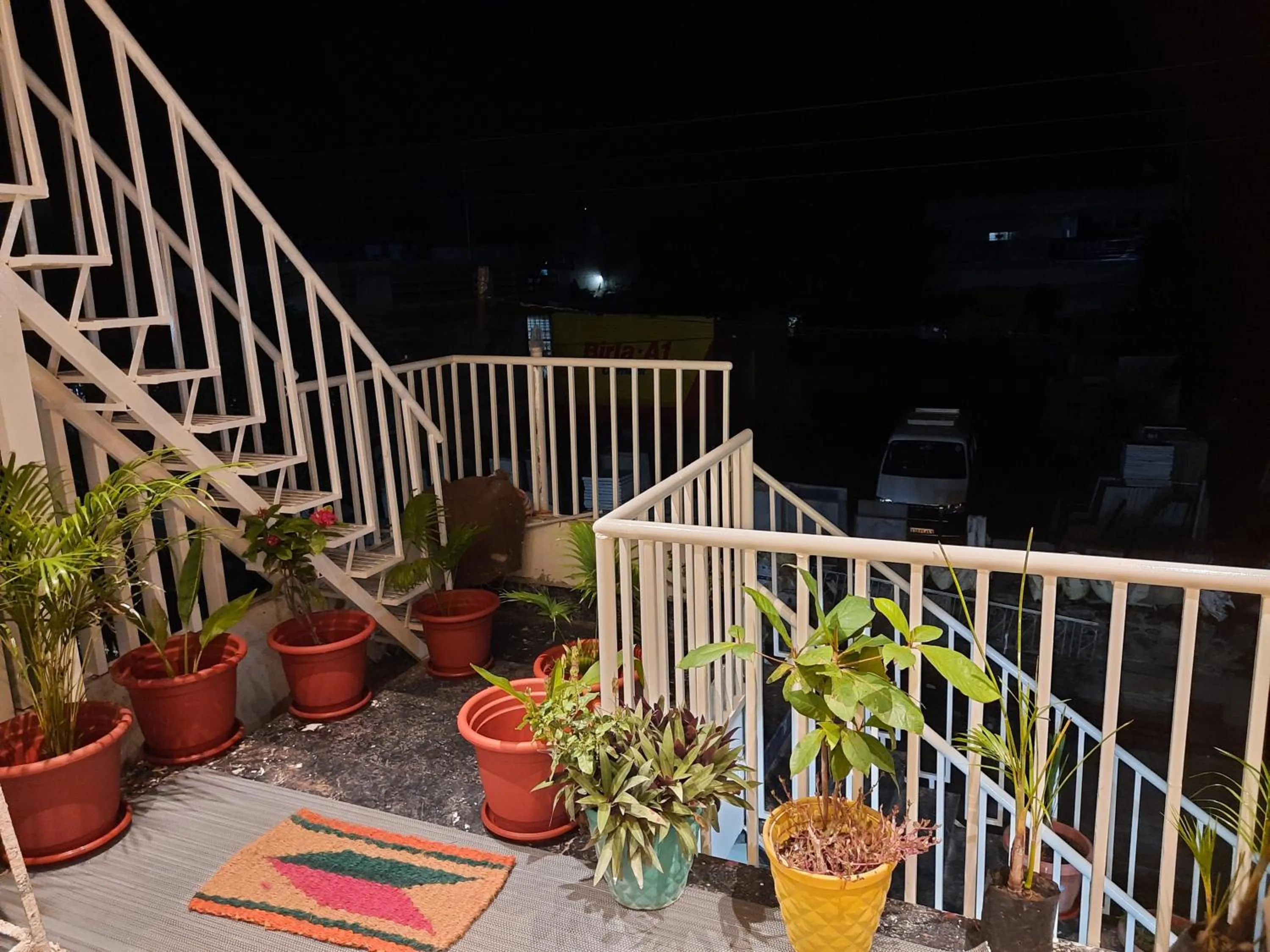 Night in Shriguru Guest House Akkalkot