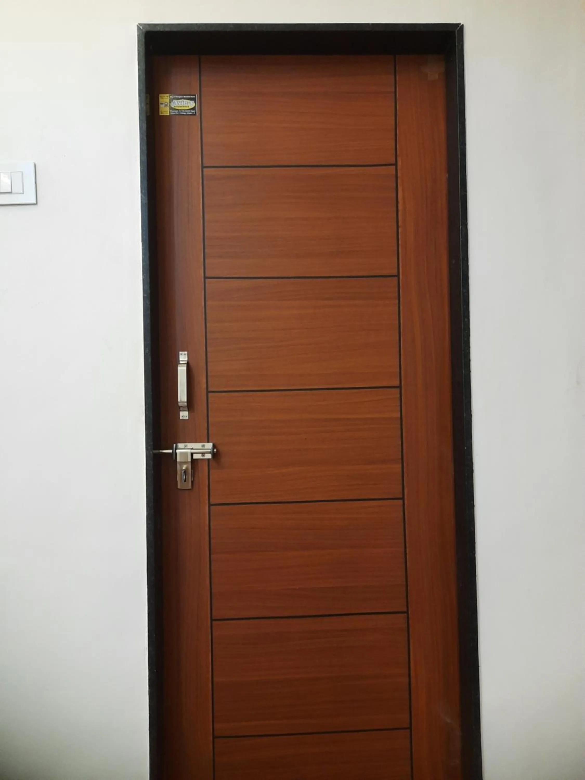 Property building in Shriguru Guest House Akkalkot