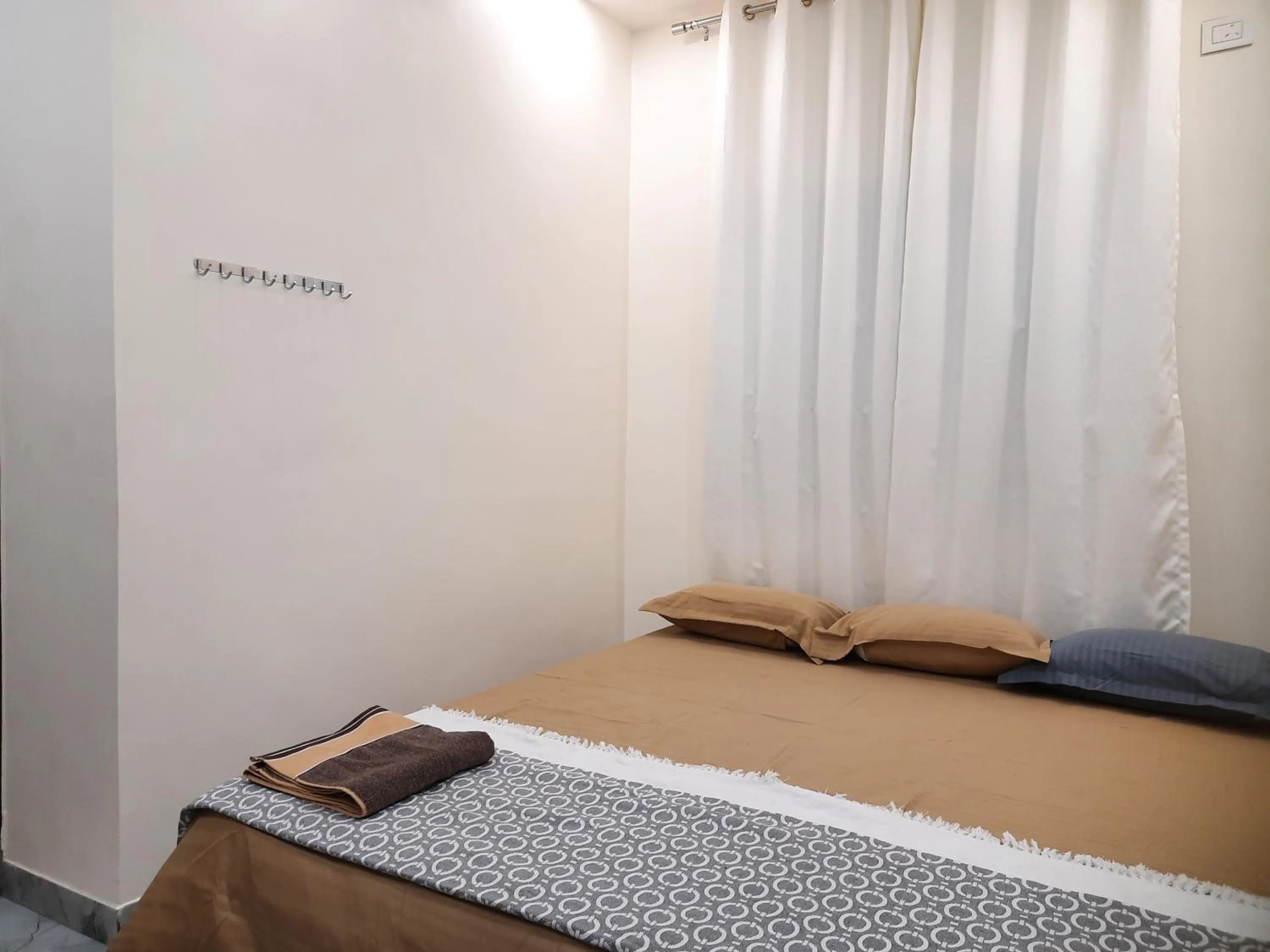 Shriguru Guest House Akkalkot