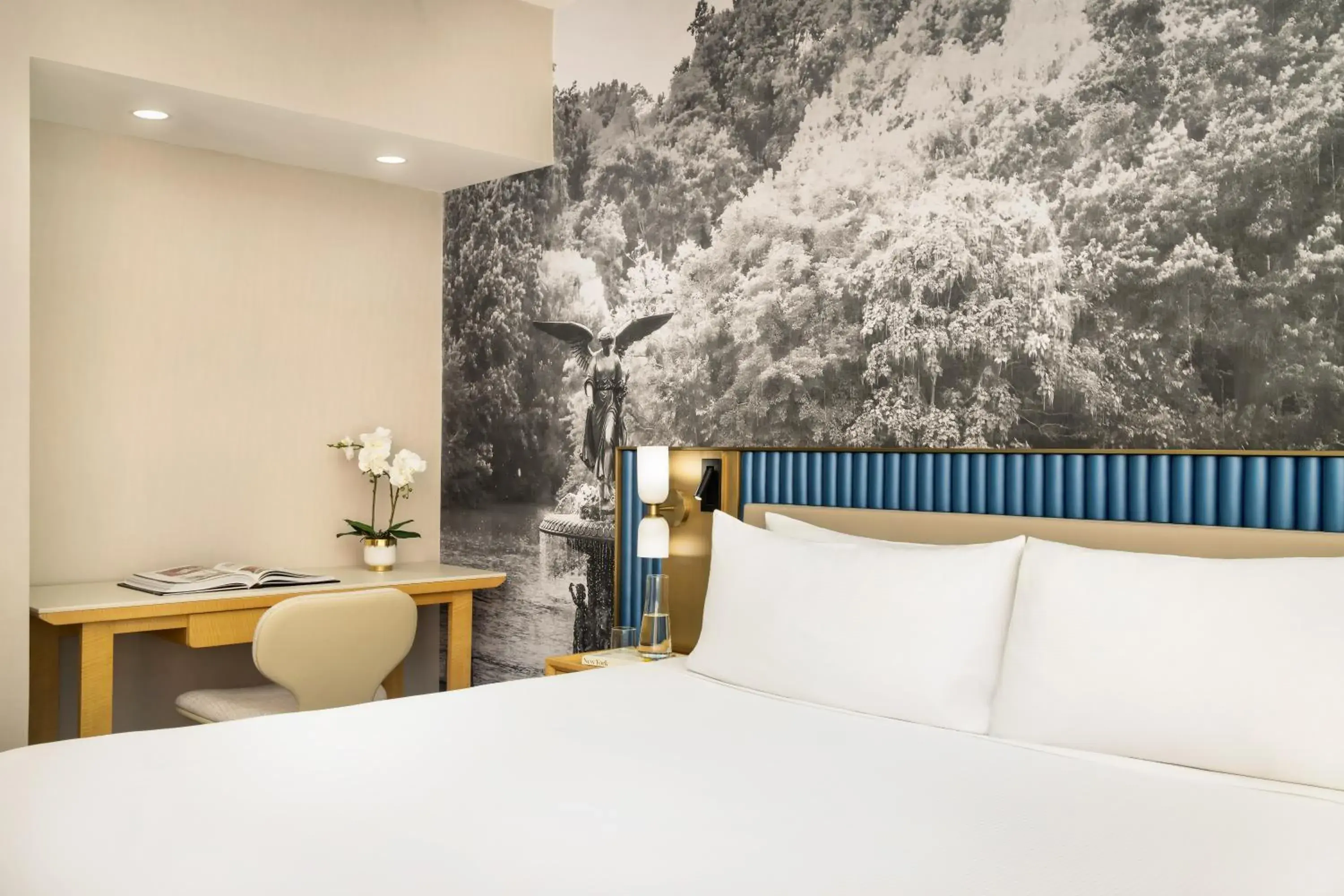 Bed in Millennium Premier Hotel New York Times Square Bed in Millennium Premier Hotel New York Times Square