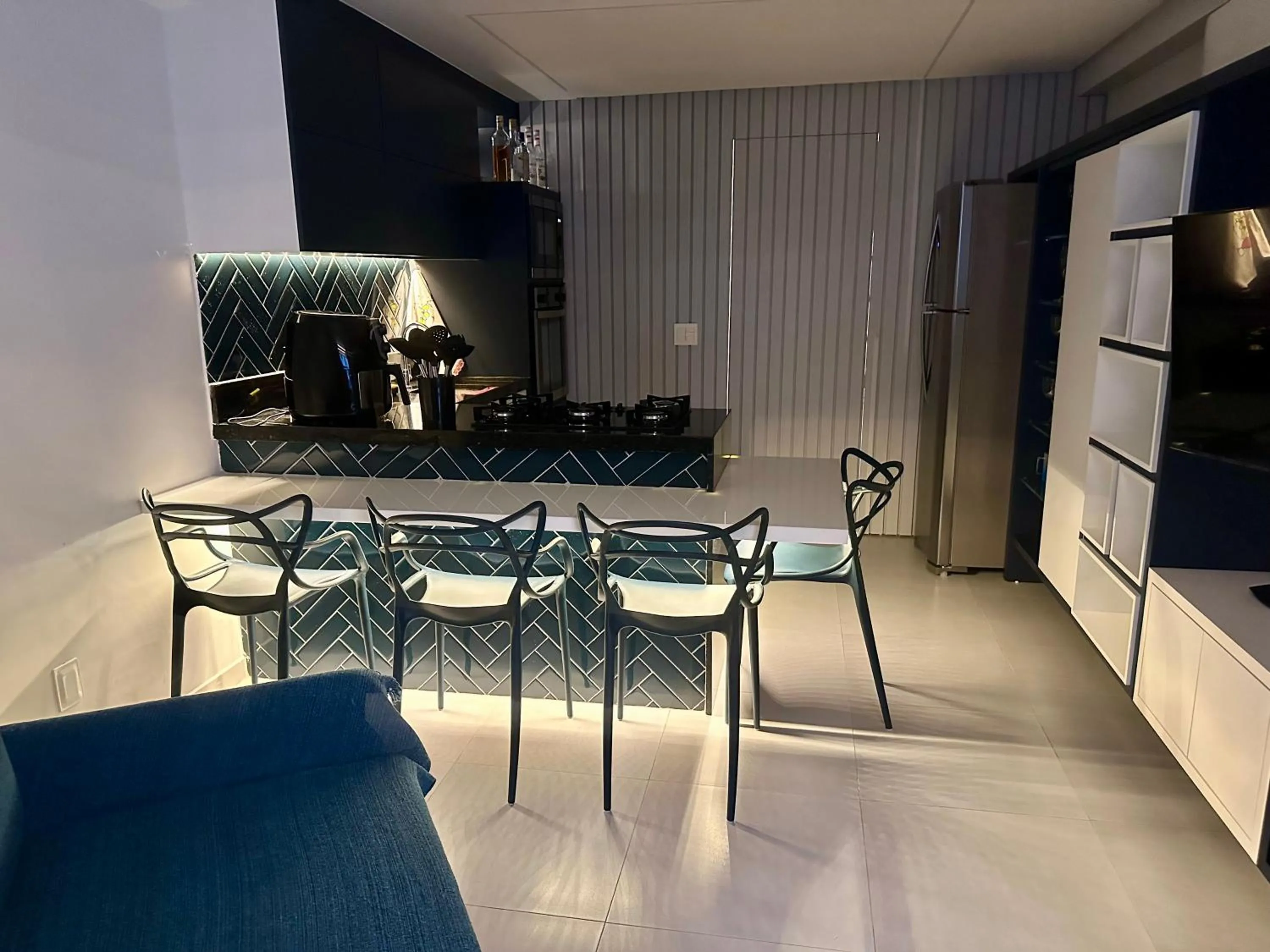 Kitchen or kitchenette in Flat Luxo - Pé na Areia - Maui Beach Residence