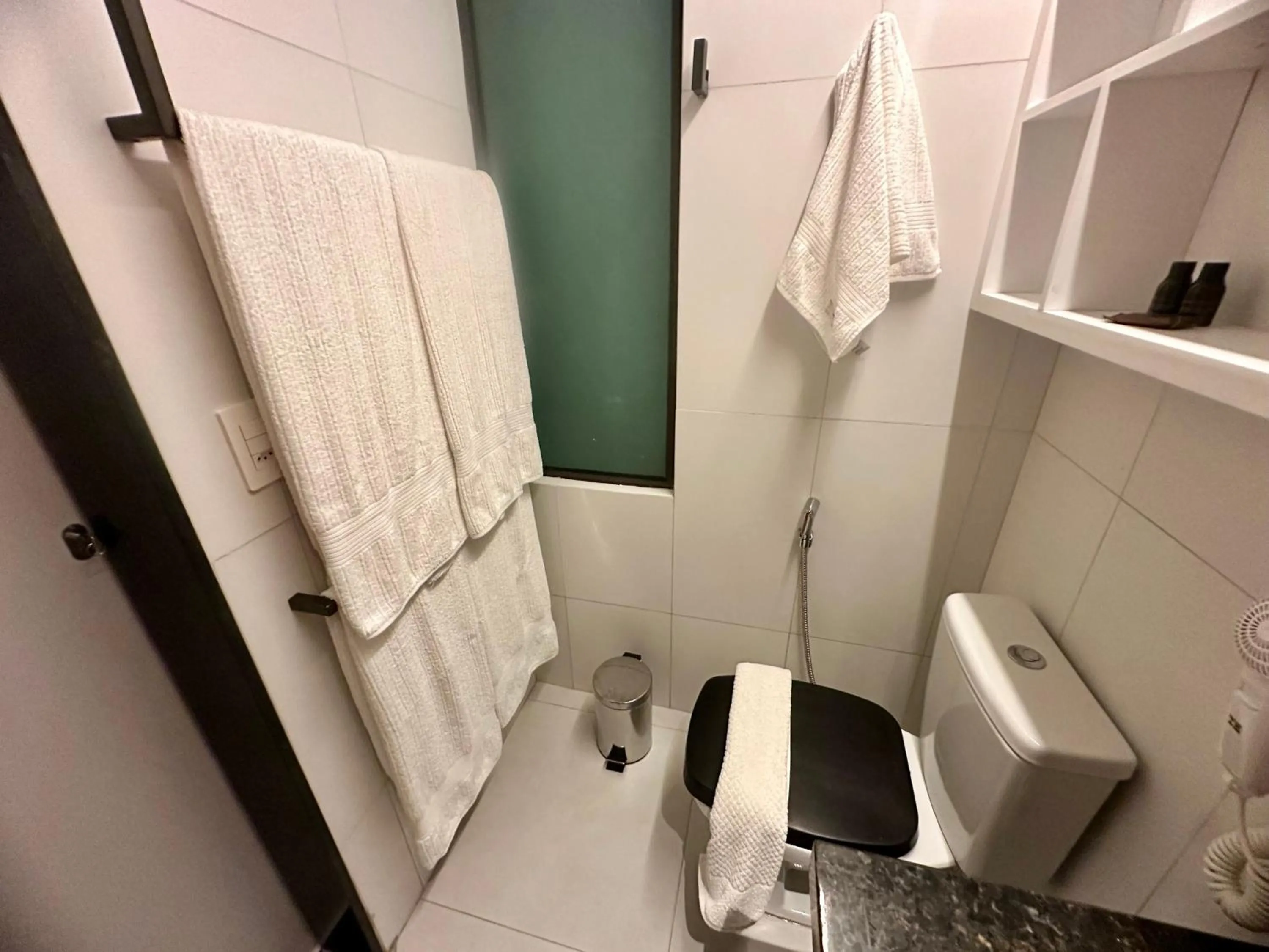 Bathroom in Flat Luxo - Pé na Areia - Maui Beach Residence