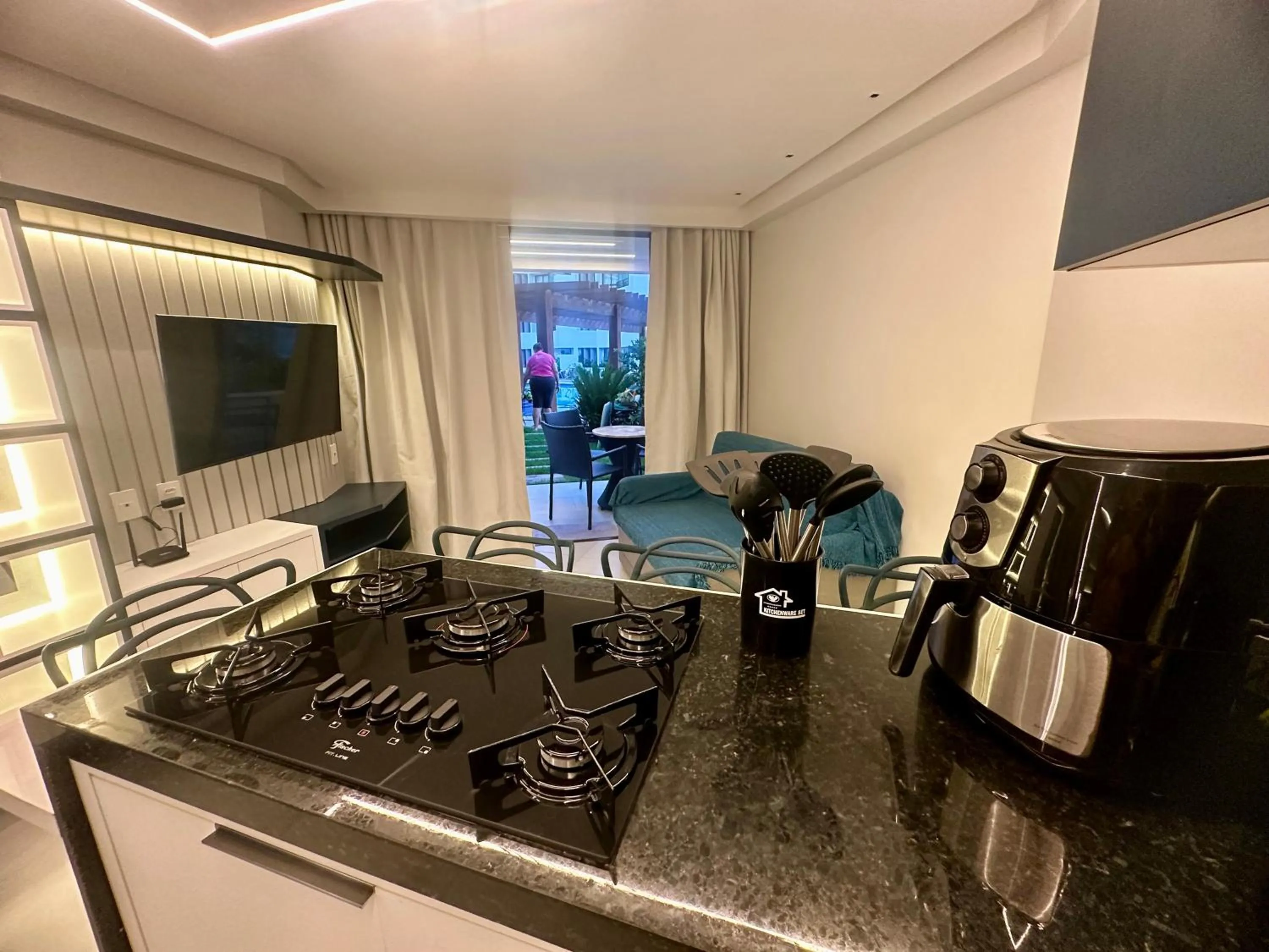 Kitchen or kitchenette in Flat Luxo - Pé na Areia - Maui Beach Residence