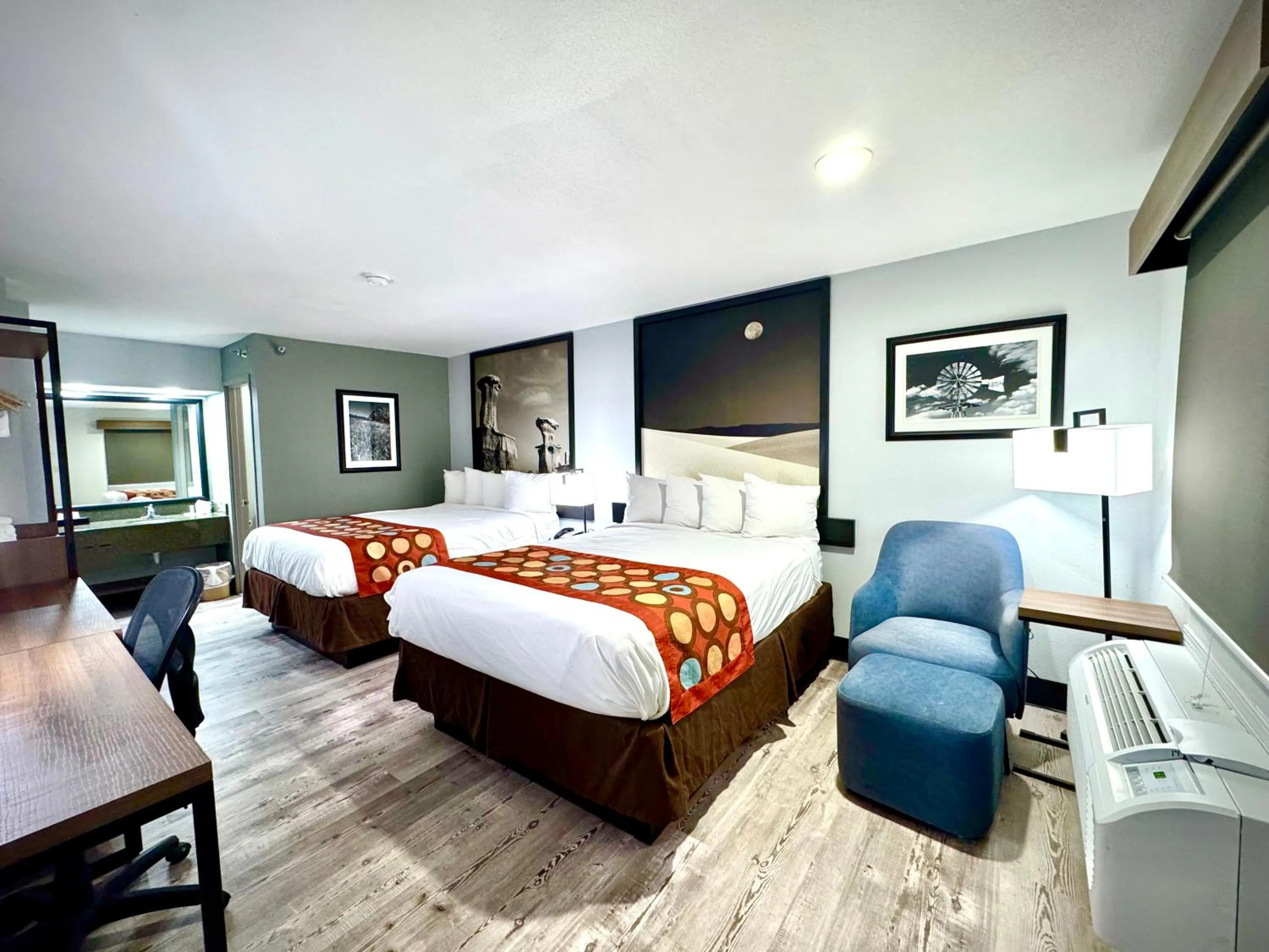 Bed in Super 8 by Wyndham Clovis