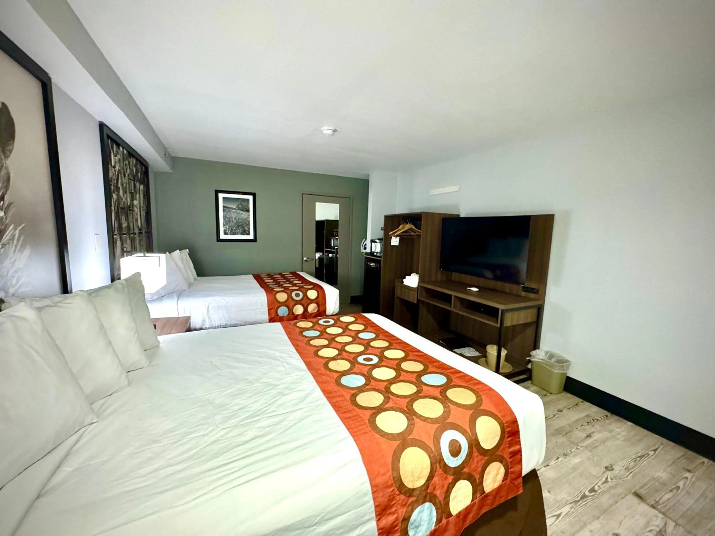 Bed in Super 8 by Wyndham Clovis