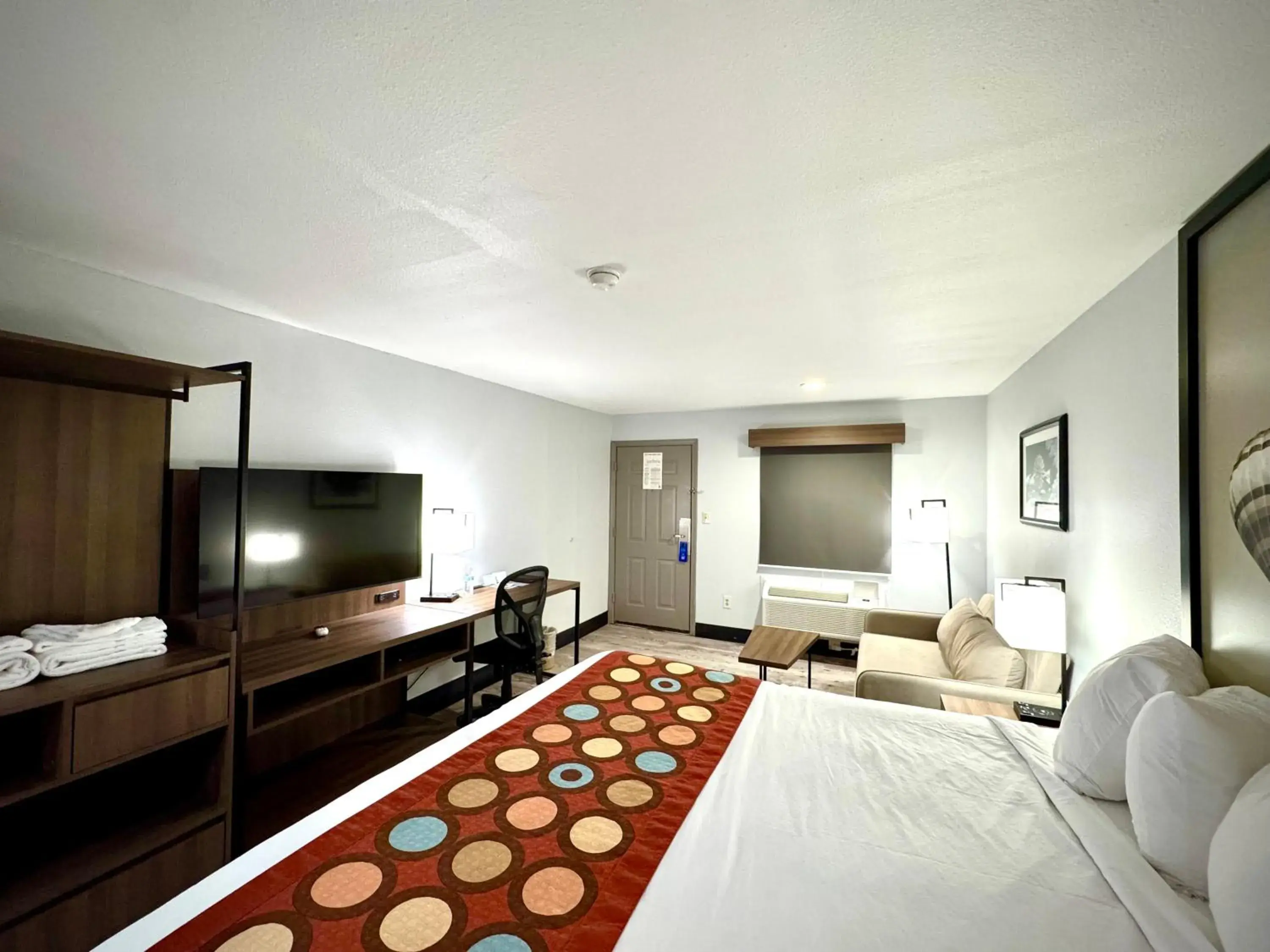 Bed in Super 8 by Wyndham Clovis Bed in Super 8 by Wyndham Clovis