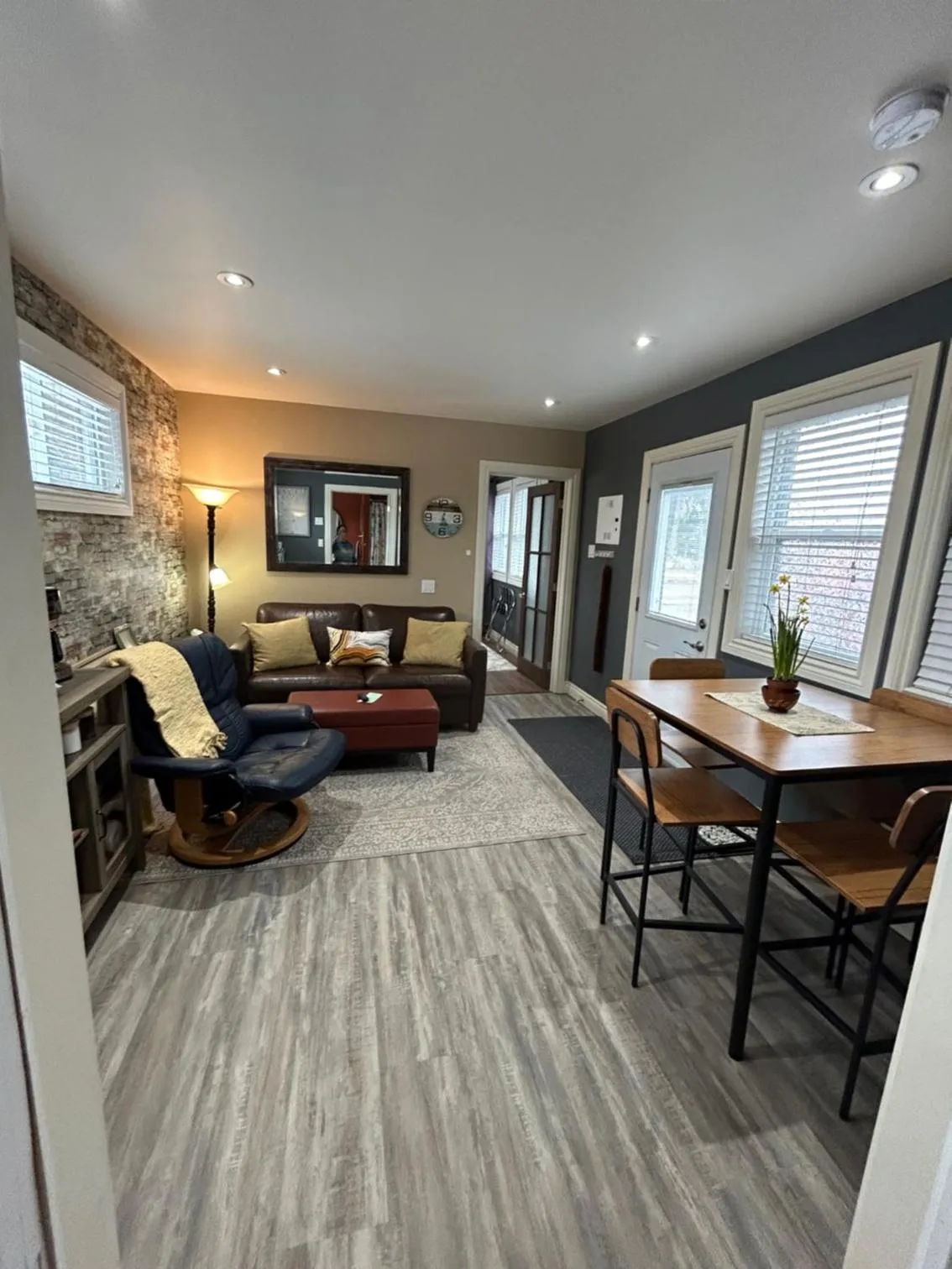 TV and multimedia in The Inn on Bay