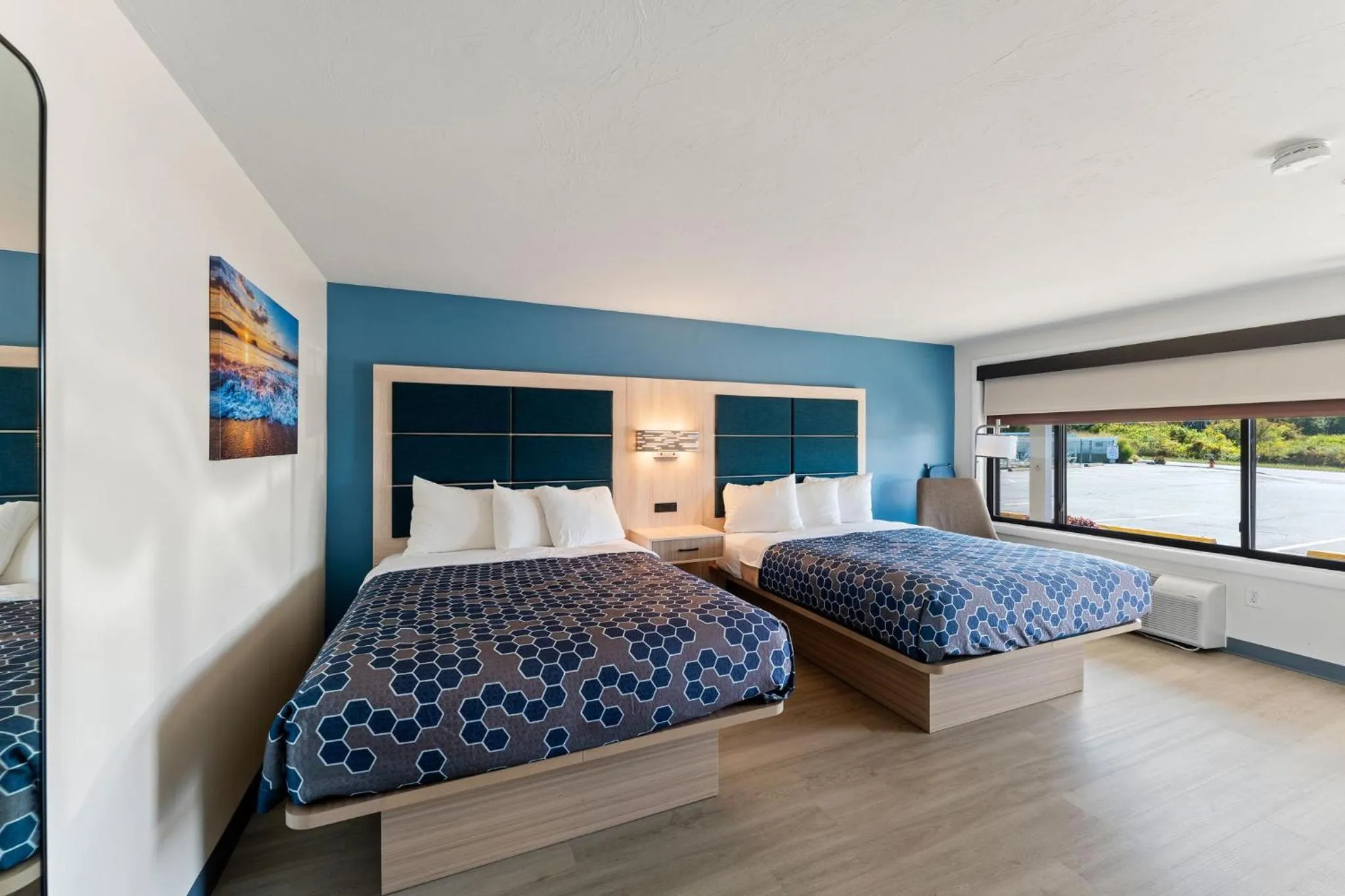 Bedroom, Bed in Pilgrim Sands on Long Beach