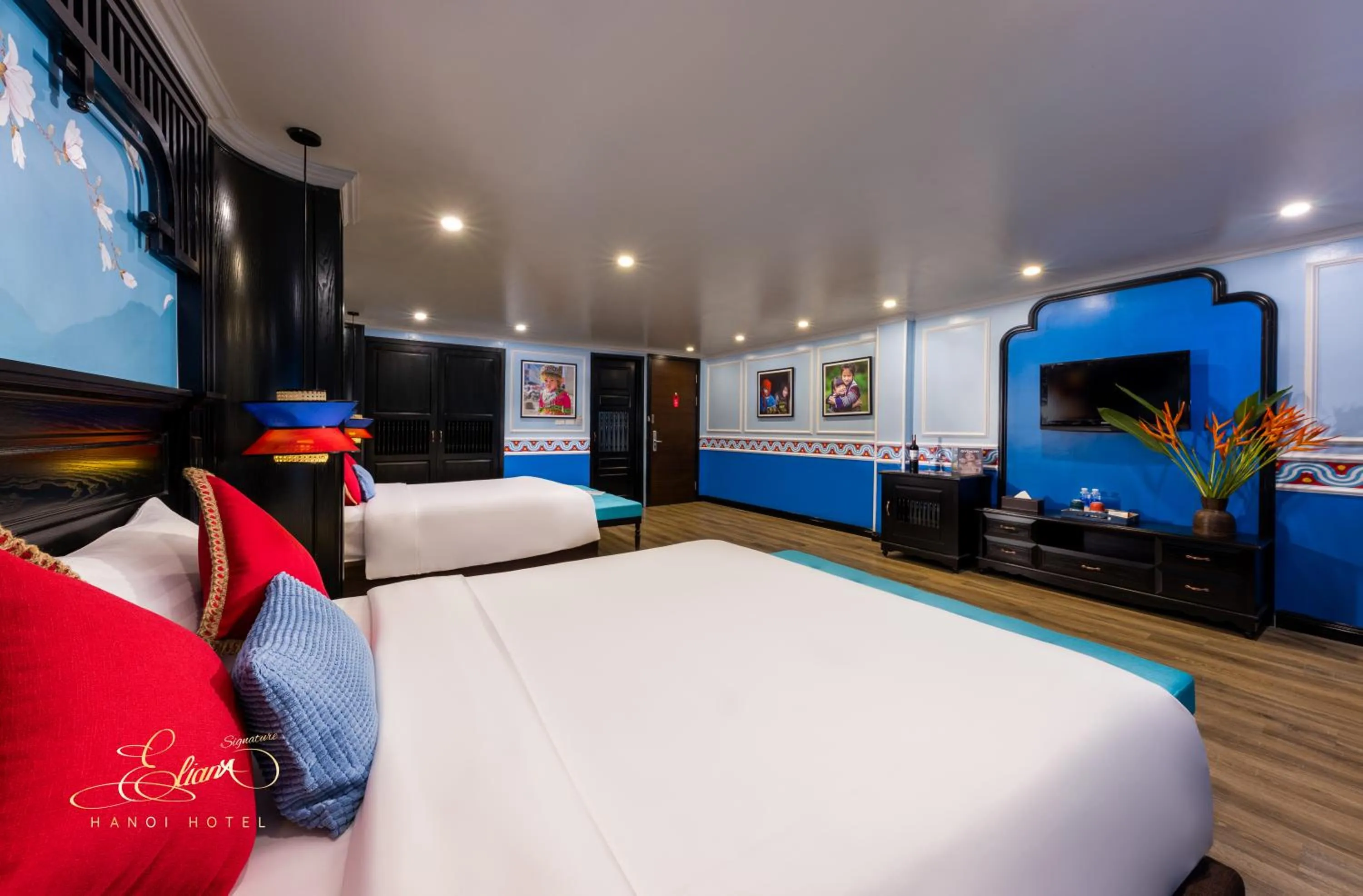 Communal lounge/ TV room, Bed in Eliana Signature Hanoi Hotel