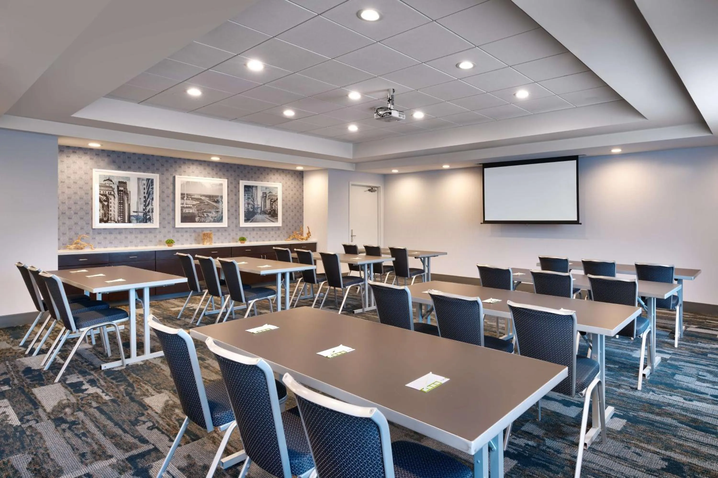 Meeting/conference room in Home2 Suites by Hilton Houston Katy