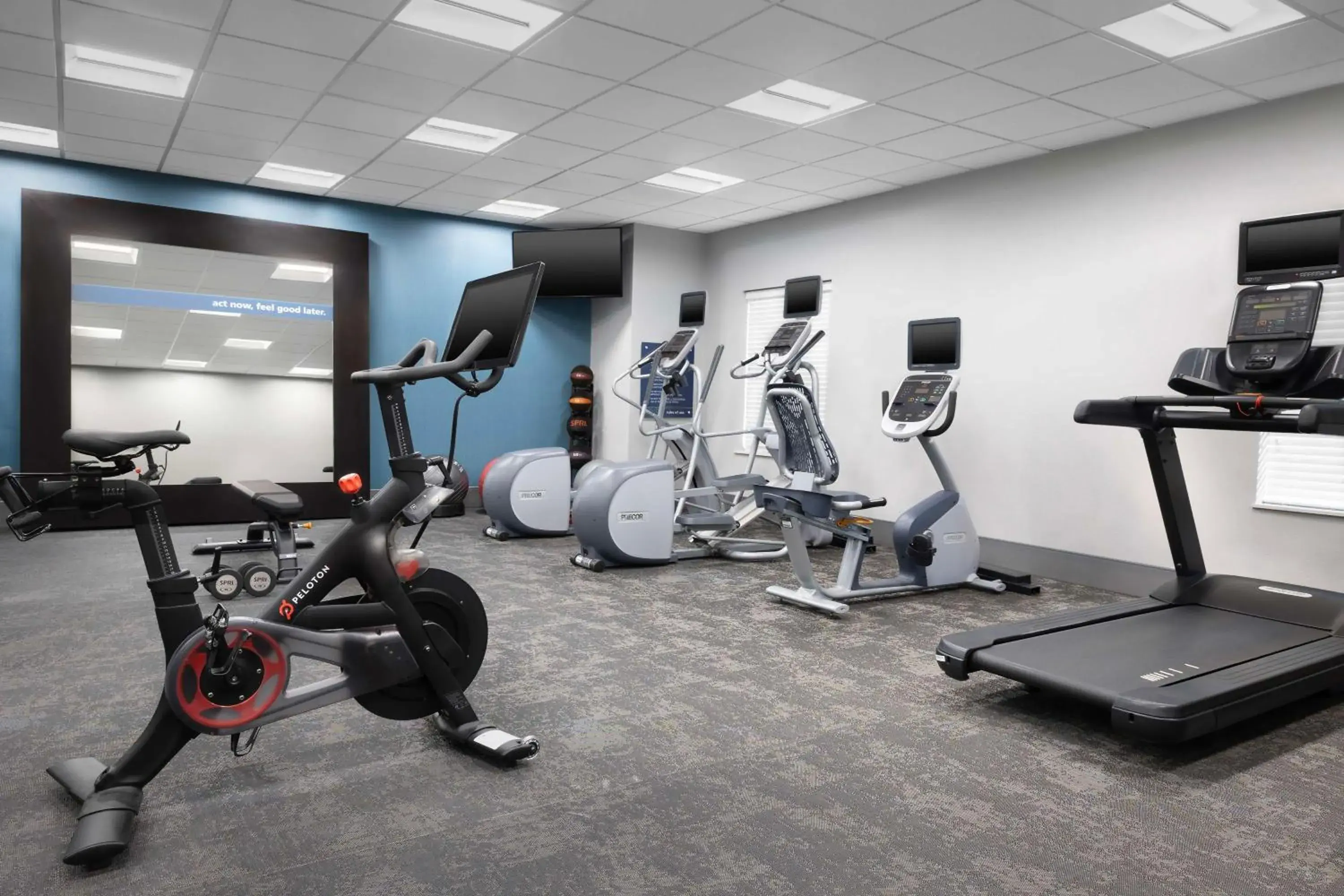 Fitness centre/facilities in Hampton Inn & Suites El Paso/East Fitness centre/facilities in Hampton Inn & Suites El Paso/East