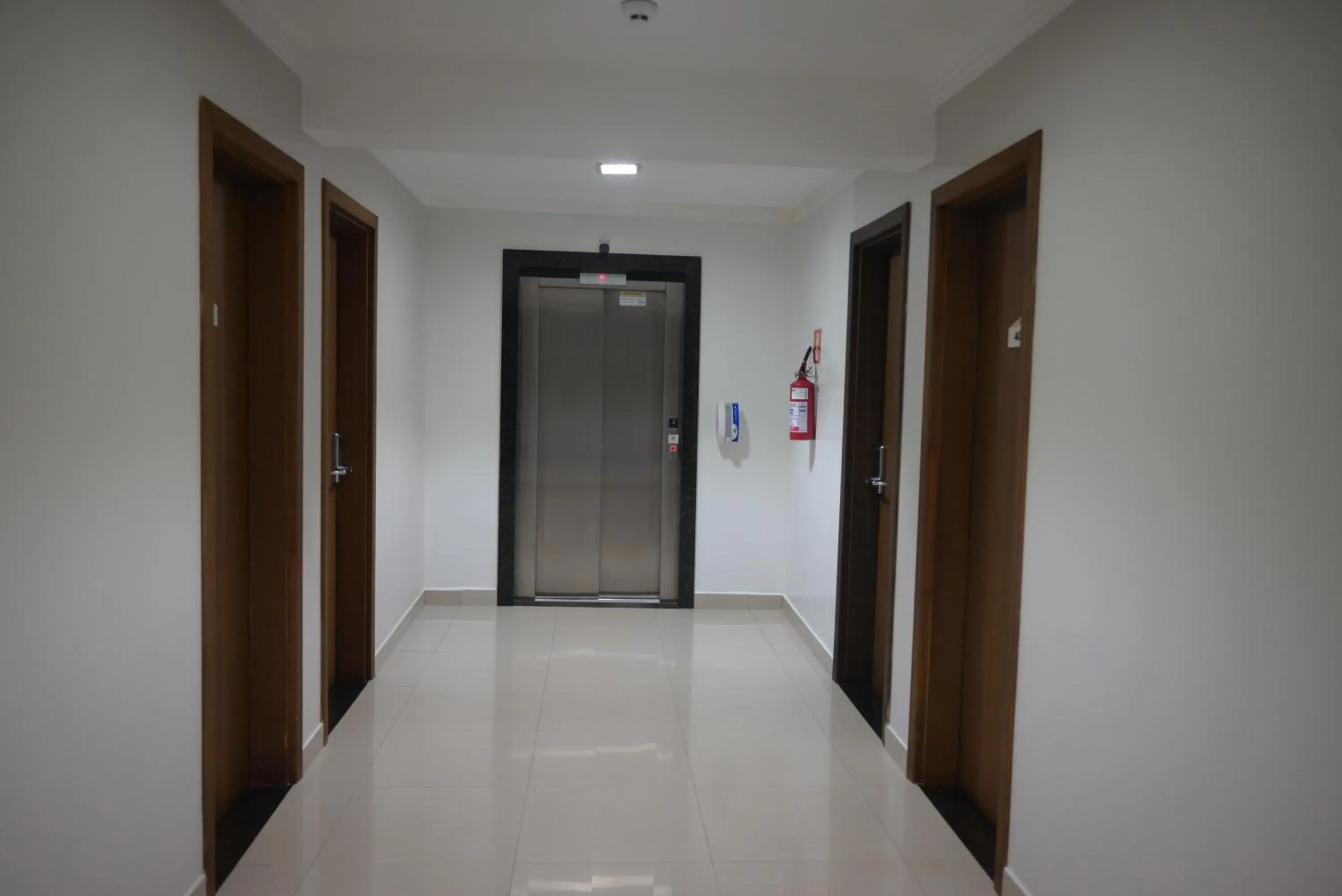 elevator in Master Gold Hotel Express