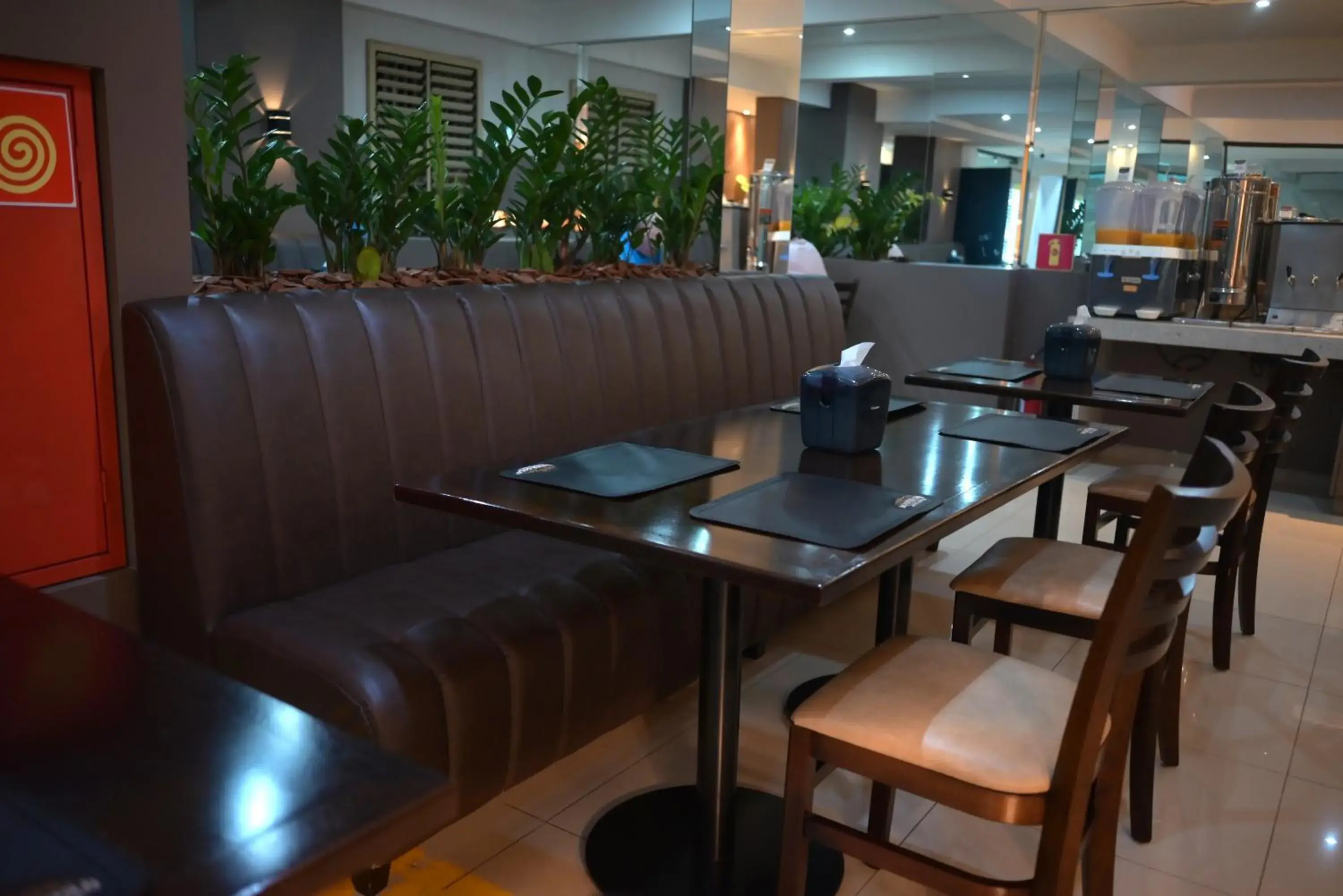 Breakfast in Master Gold Hotel Express Breakfast in Master Gold Hotel Express