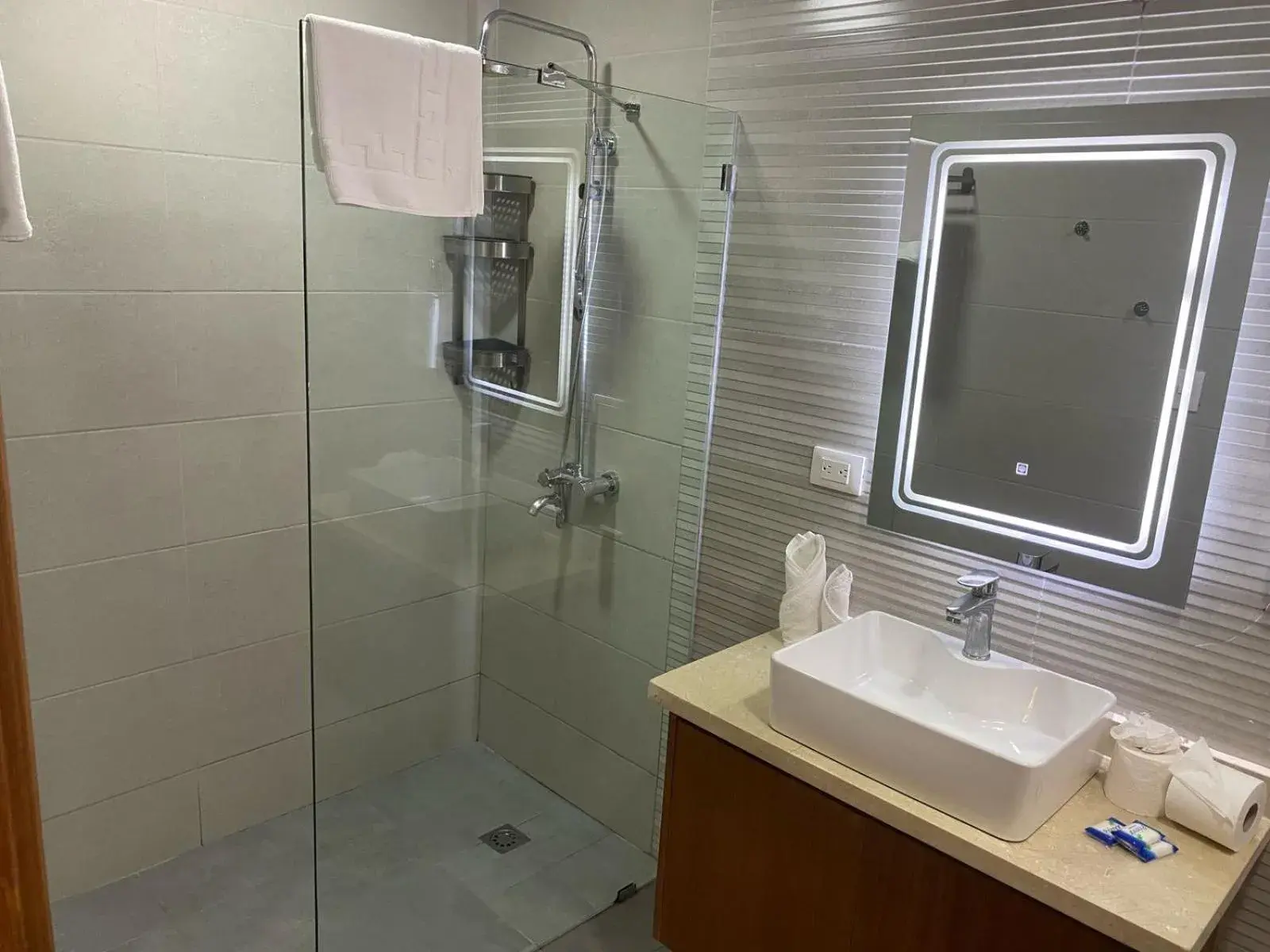 King Room in New Garden Hotel King Room in New Garden Hotel