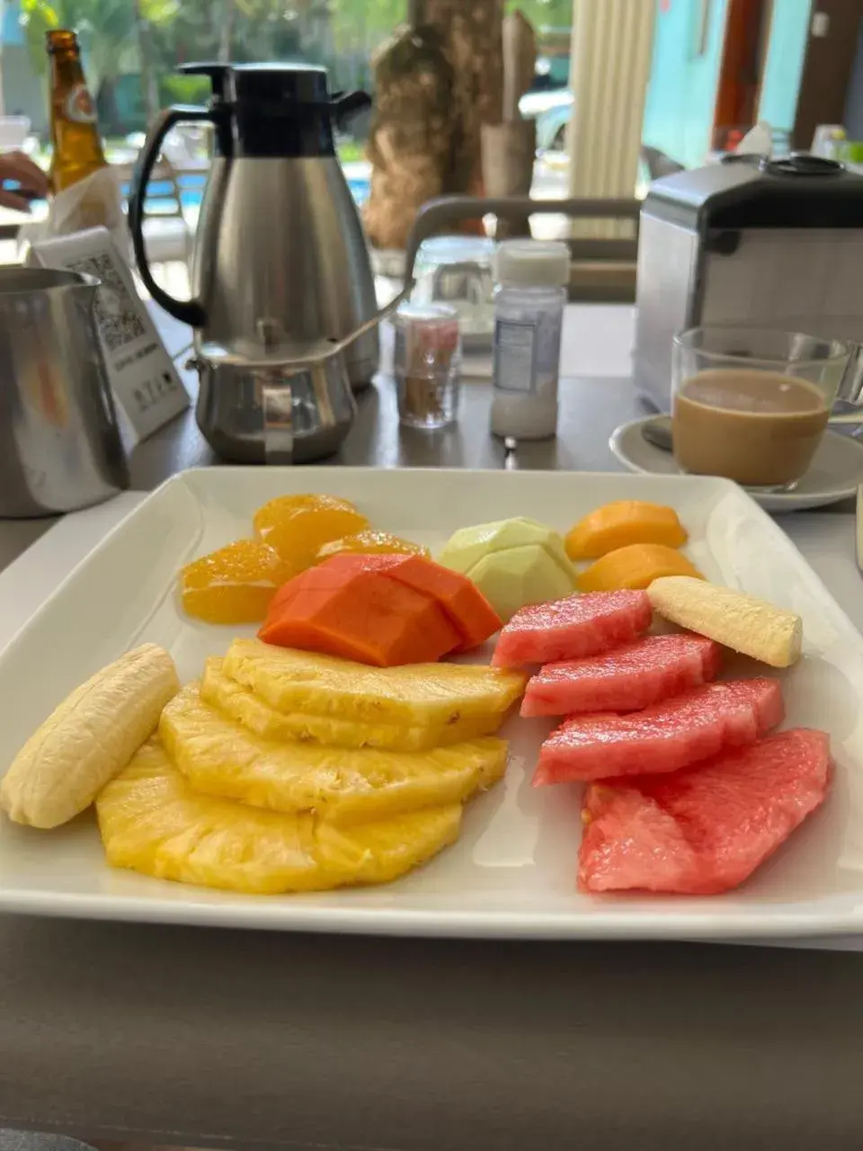 Breakfast in New Garden Hotel Breakfast in New Garden Hotel