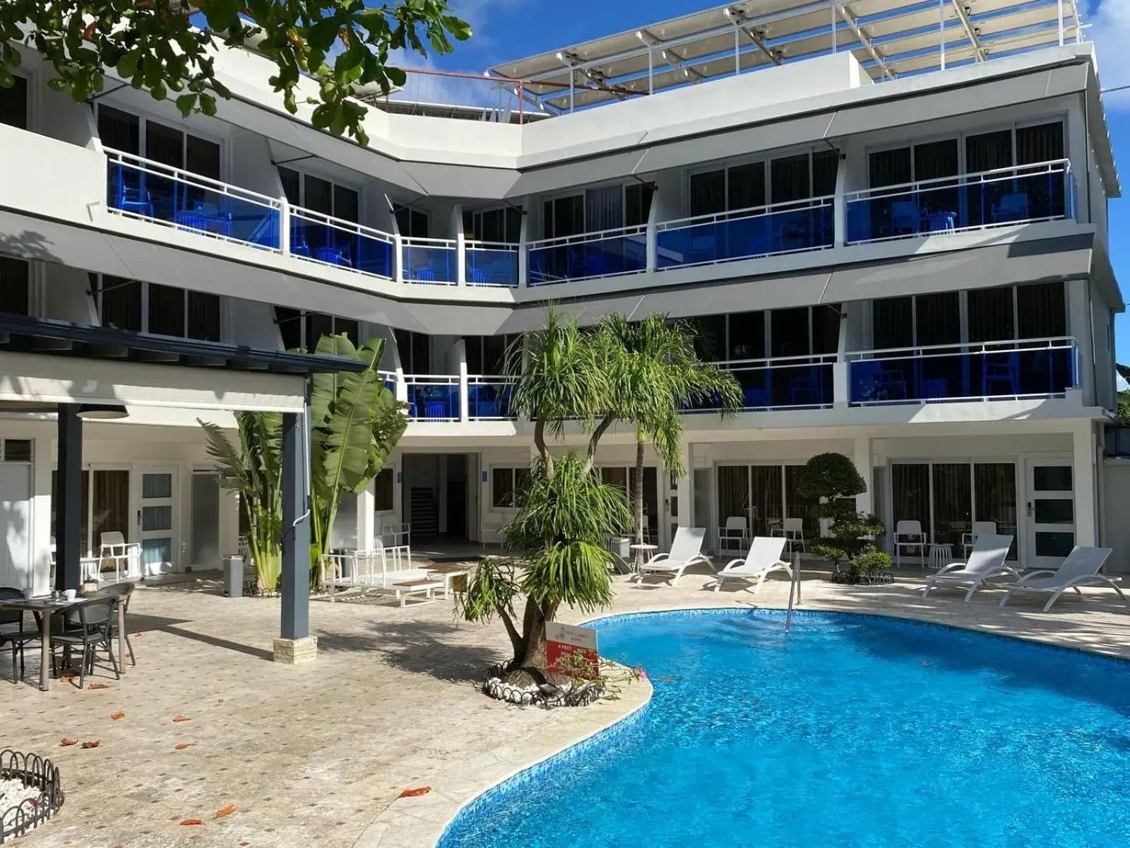 Property building in New Garden Hotel Property building in New Garden Hotel