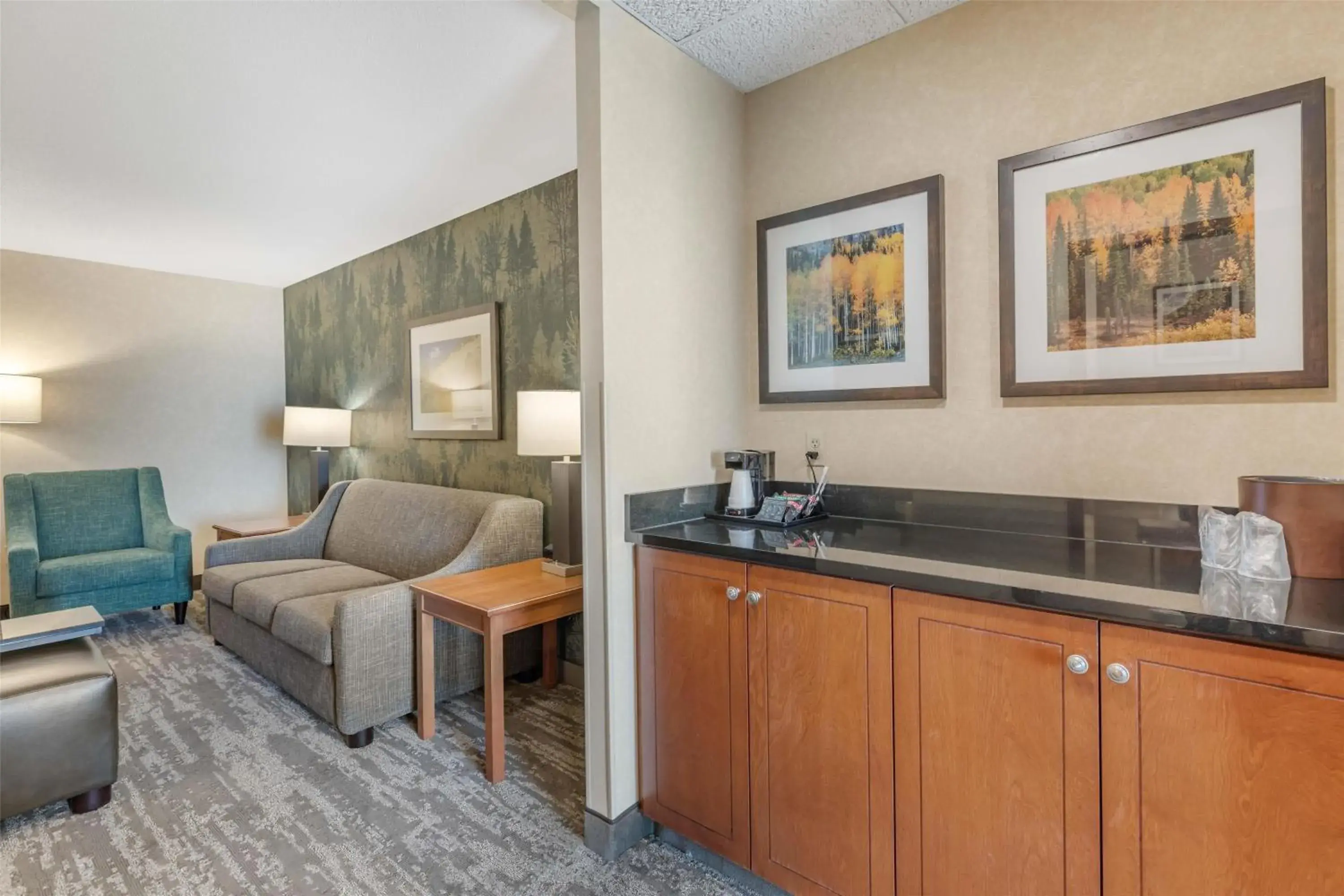 Bedroom in Drury Plaza Hotel Denver Central Park Bedroom in Drury Plaza Hotel Denver Central Park