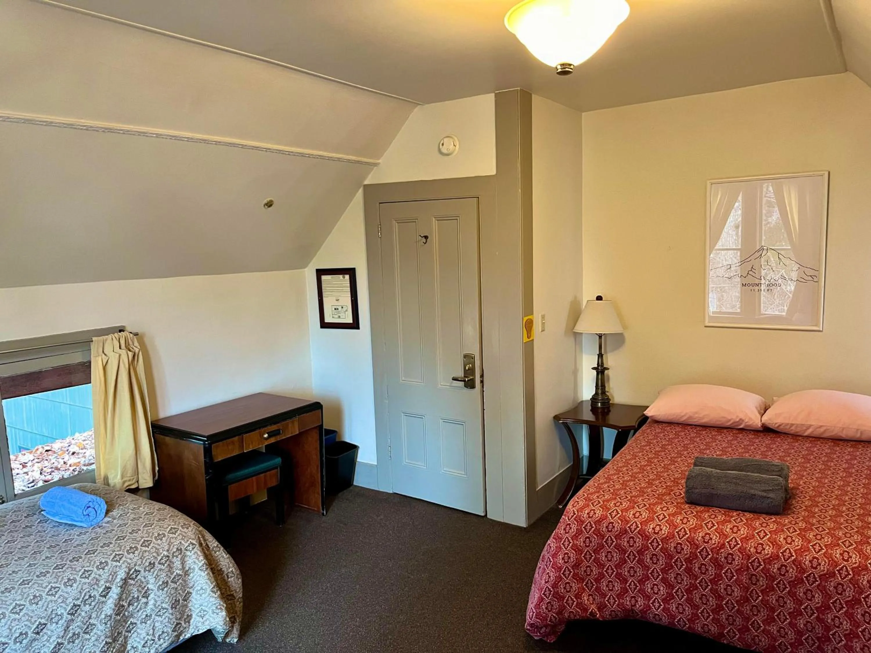 Bed in Northwest Portland Hostel